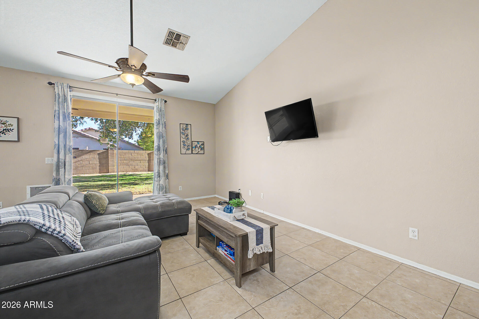 DAVE BROWN AT DYSART AND THUNDERBIRD - Residential