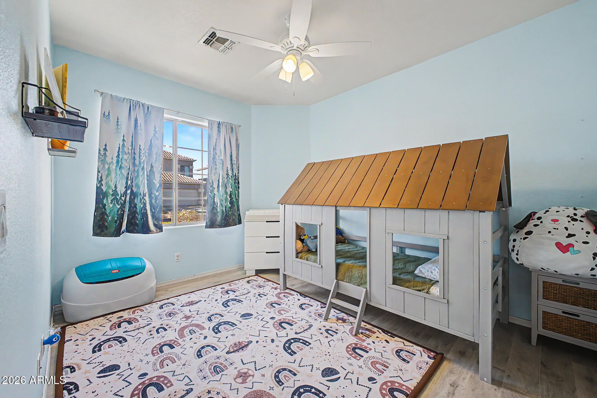 DAVE BROWN AT DYSART AND THUNDERBIRD - Residential