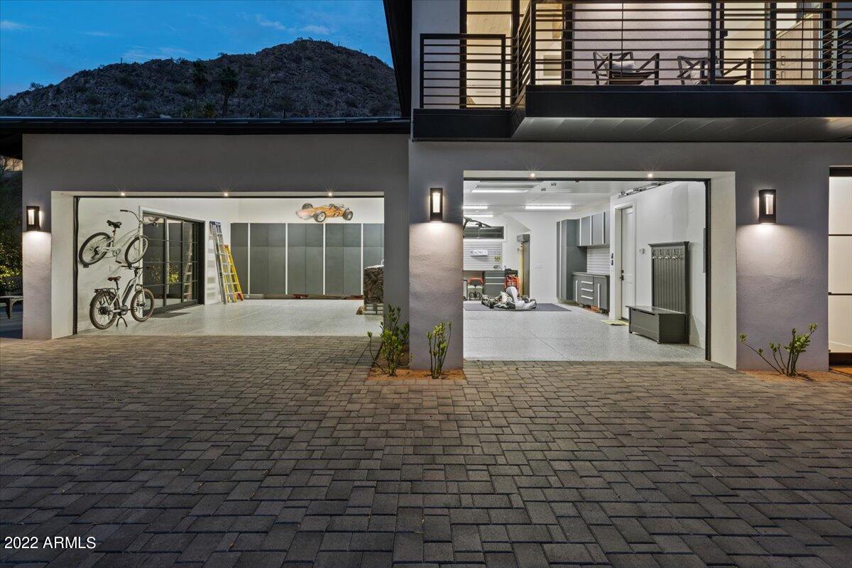 CLEARWATER HILLS 2 PRIVATE ROADS - Residential