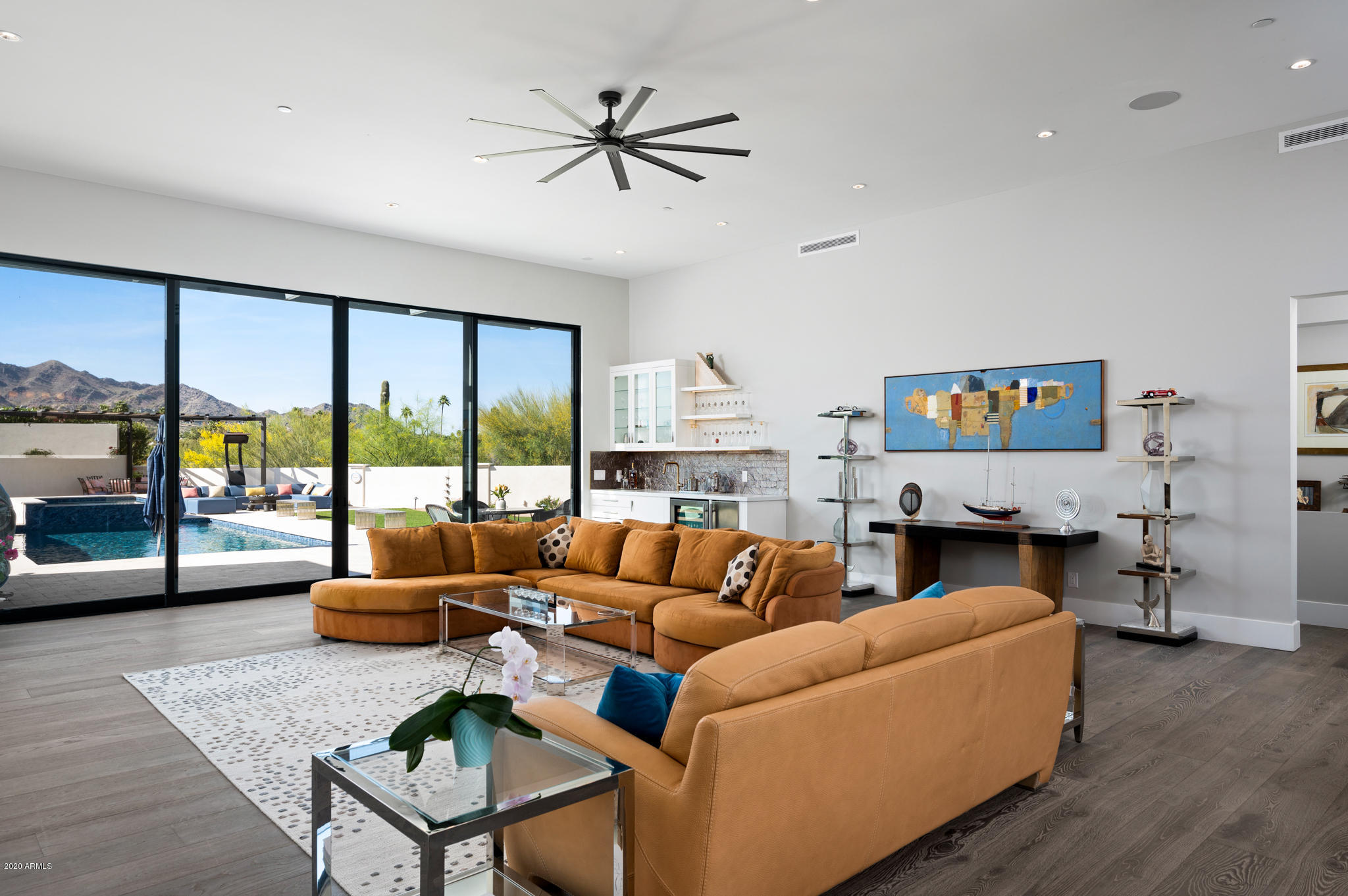 HERITAGE HILLS UNIT 2 - Residential