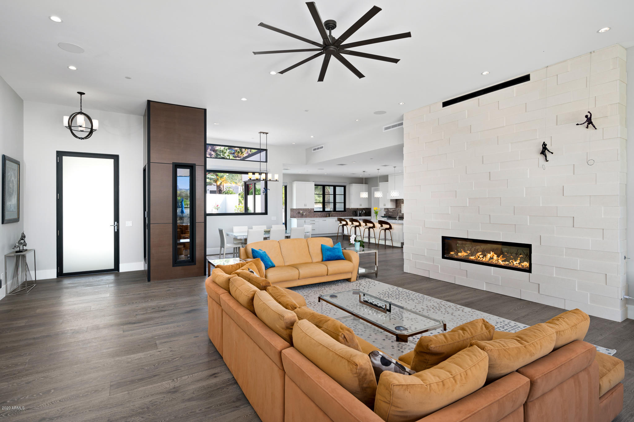 HERITAGE HILLS UNIT 2 - Residential