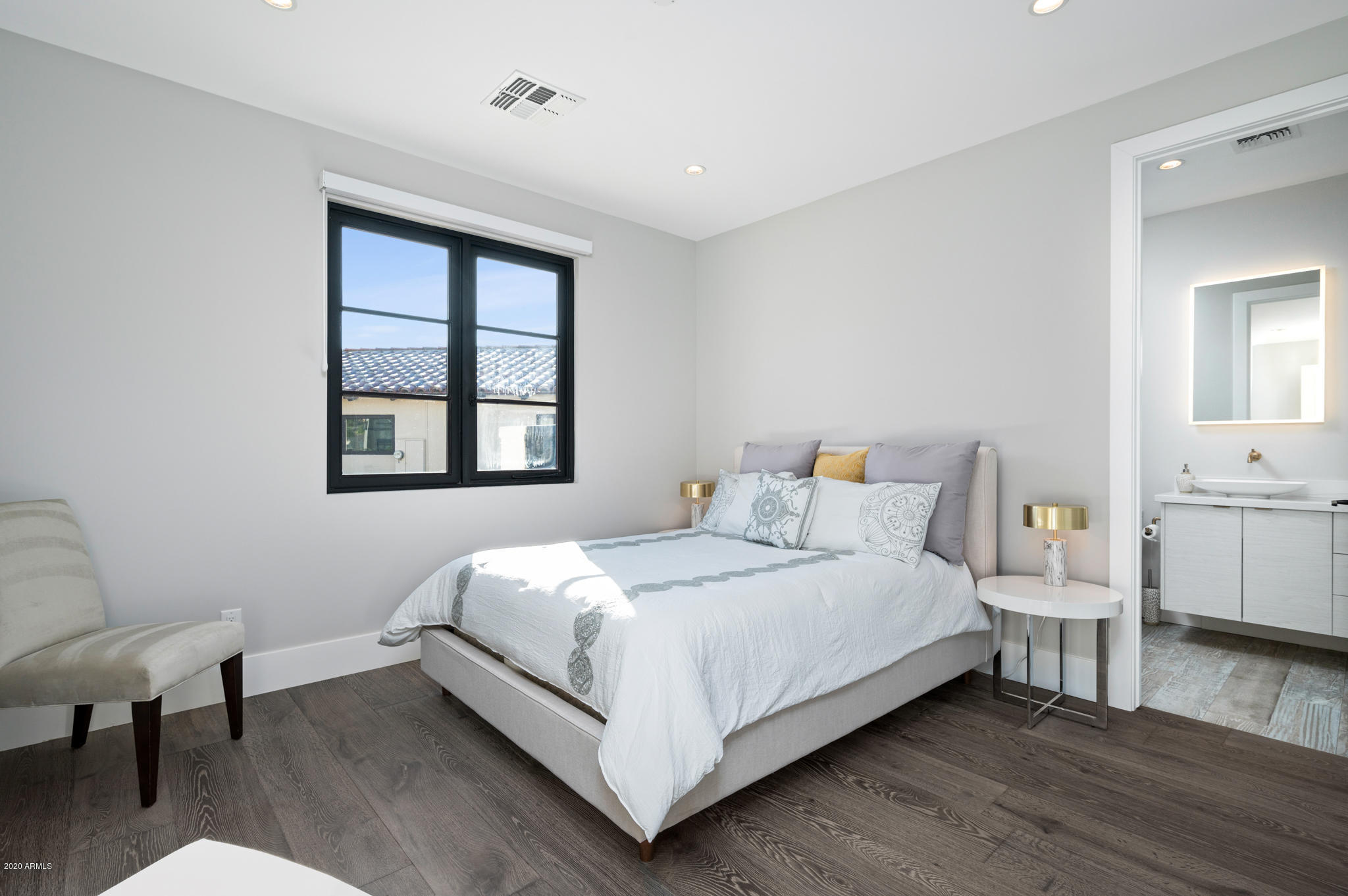 HERITAGE HILLS UNIT 2 - Residential