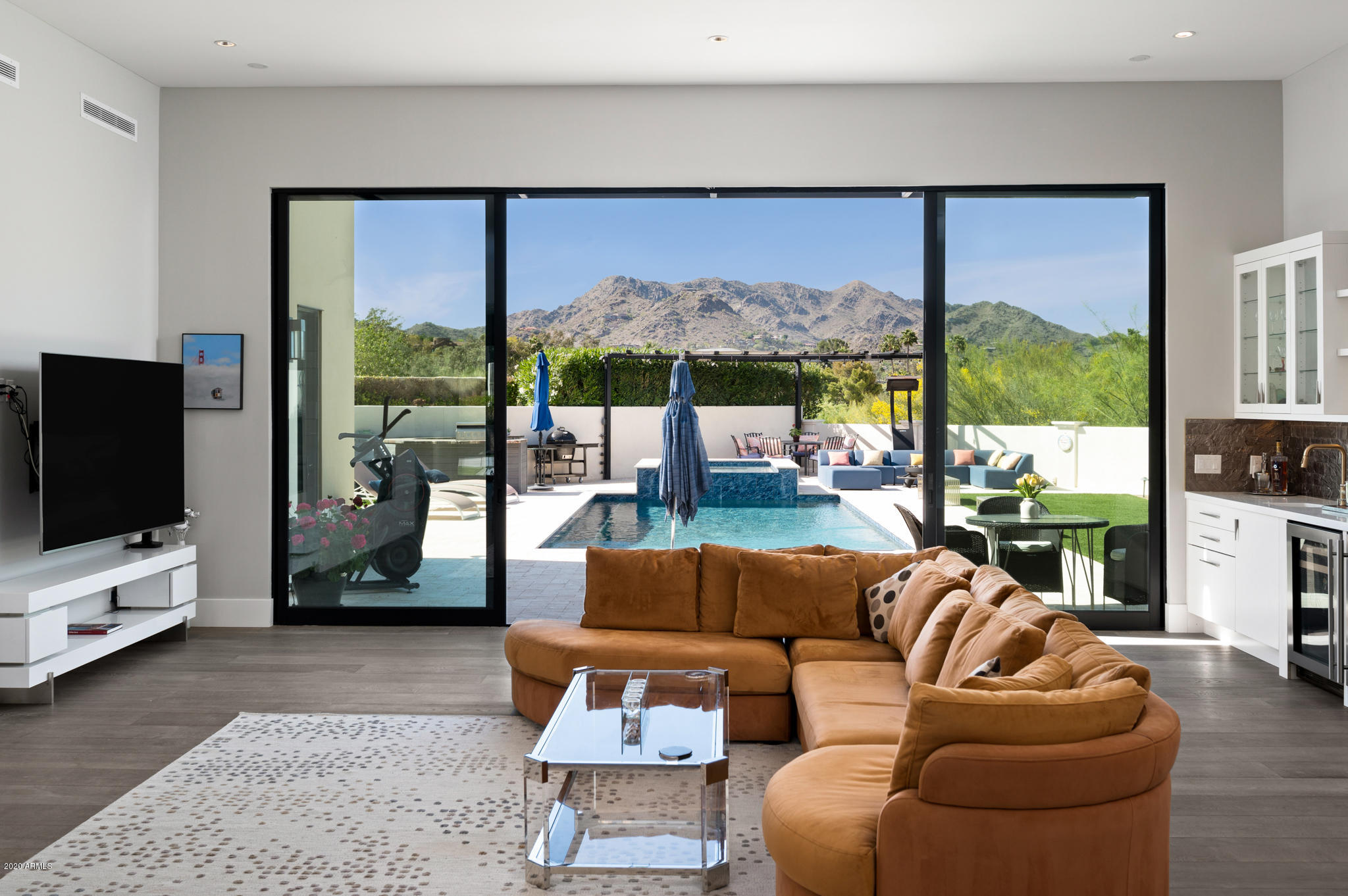 HERITAGE HILLS UNIT 2 - Residential