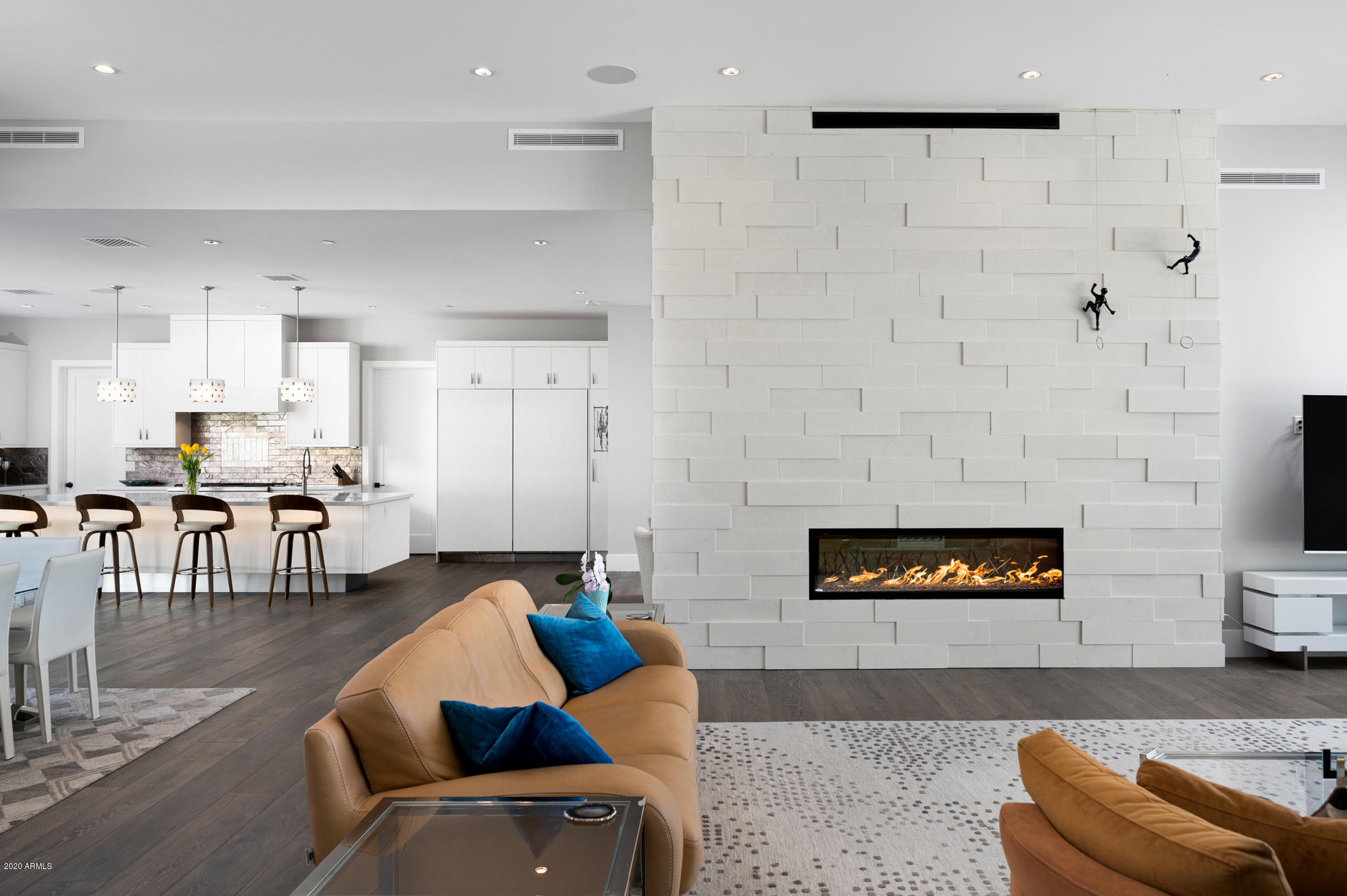 HERITAGE HILLS UNIT 2 - Residential