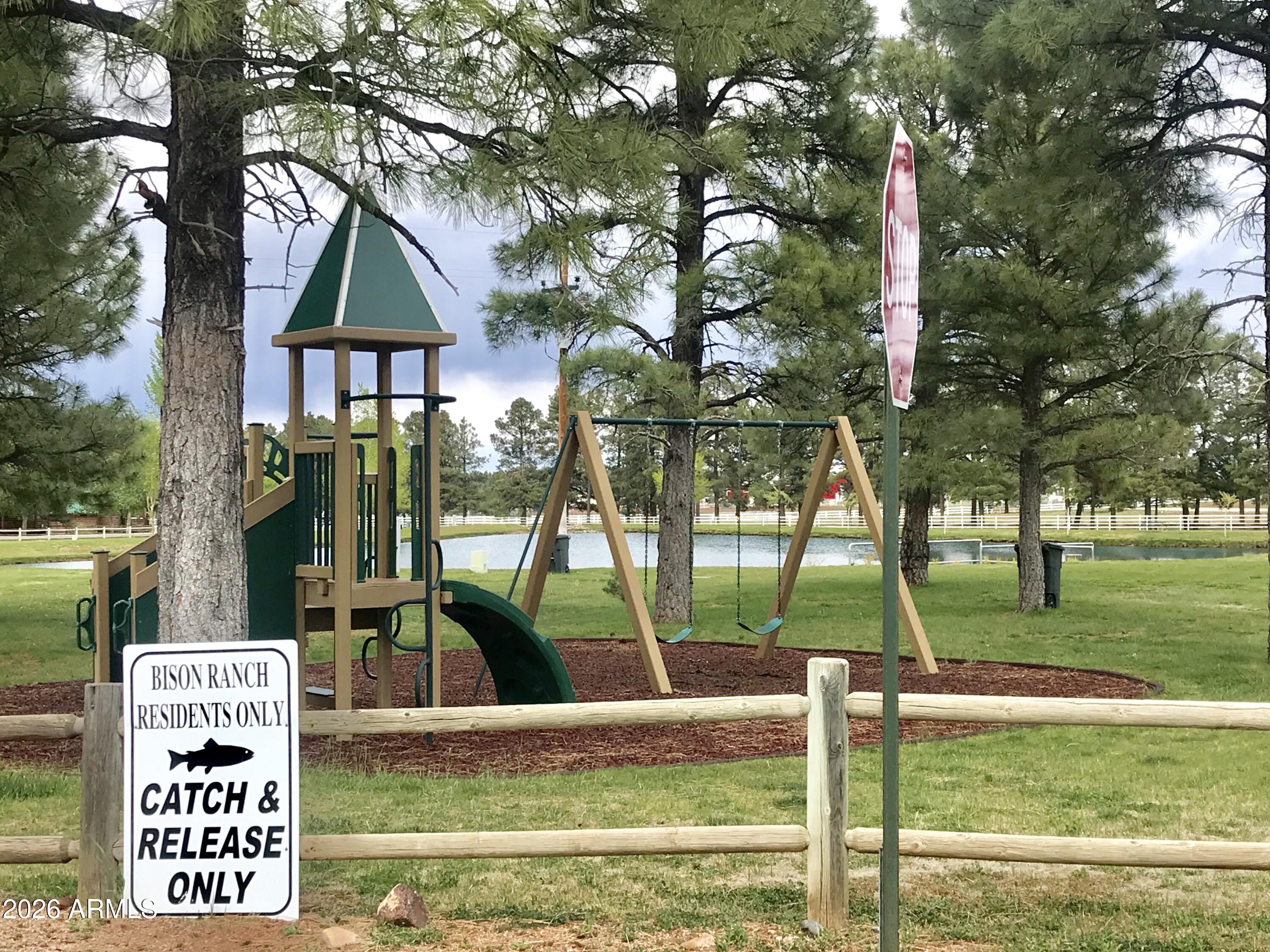 BISON RESORT CABINS UNIT 3 - Residential