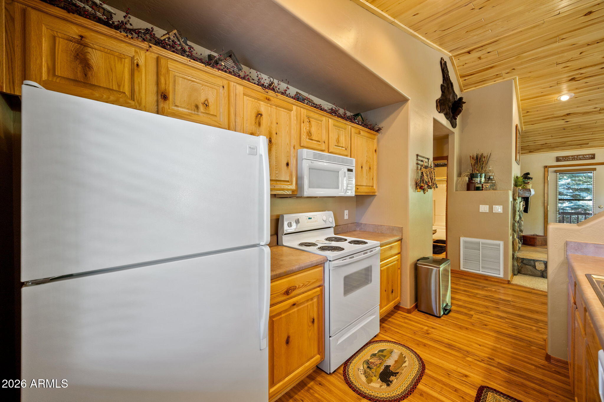 BISON RESORT CABINS UNIT 3 - Residential