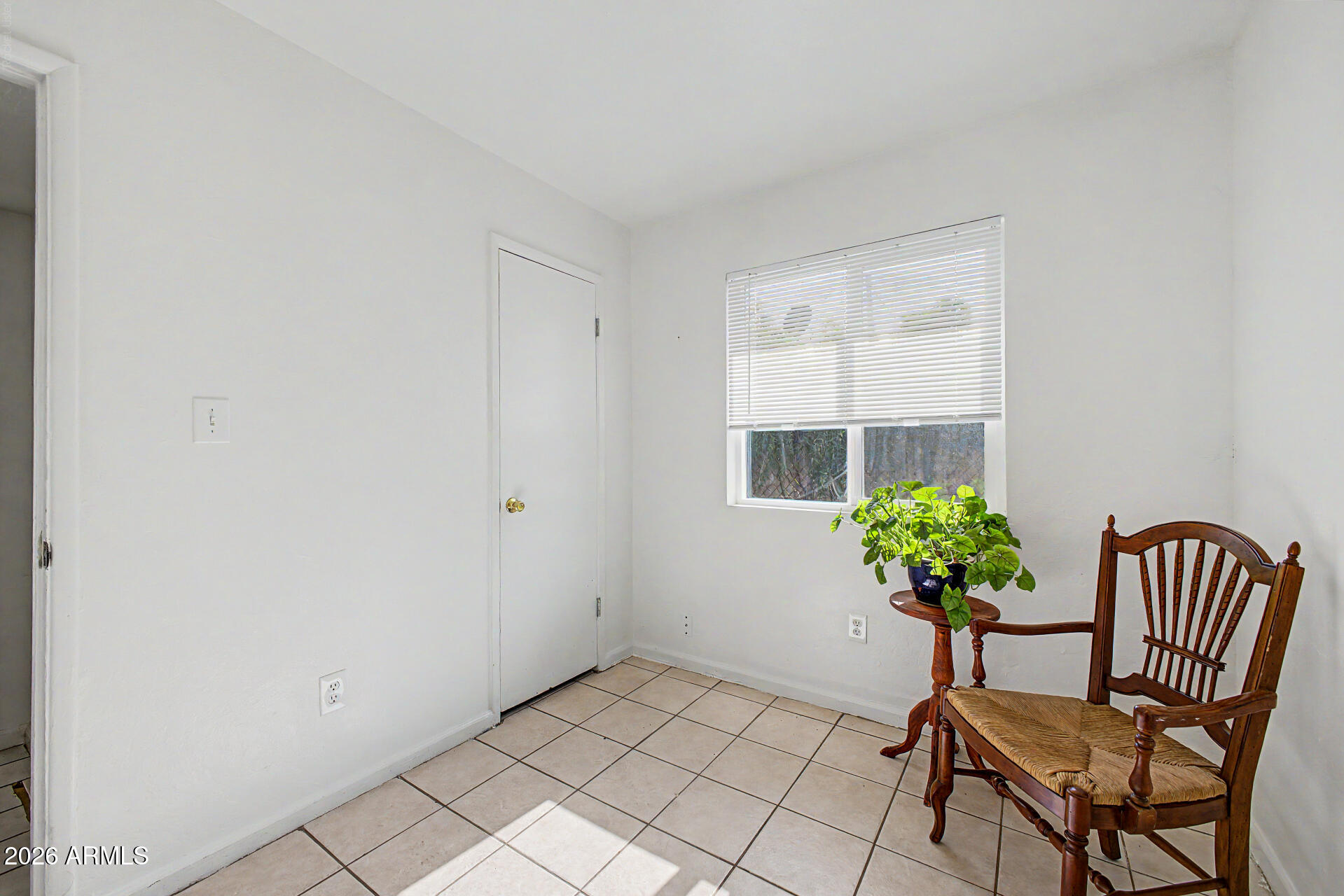 URBAN NON-SUBDIV - Residential Lease