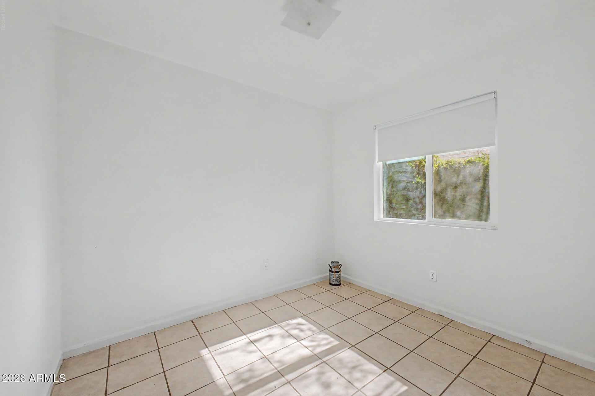 URBAN NON-SUBDIV - Residential Lease