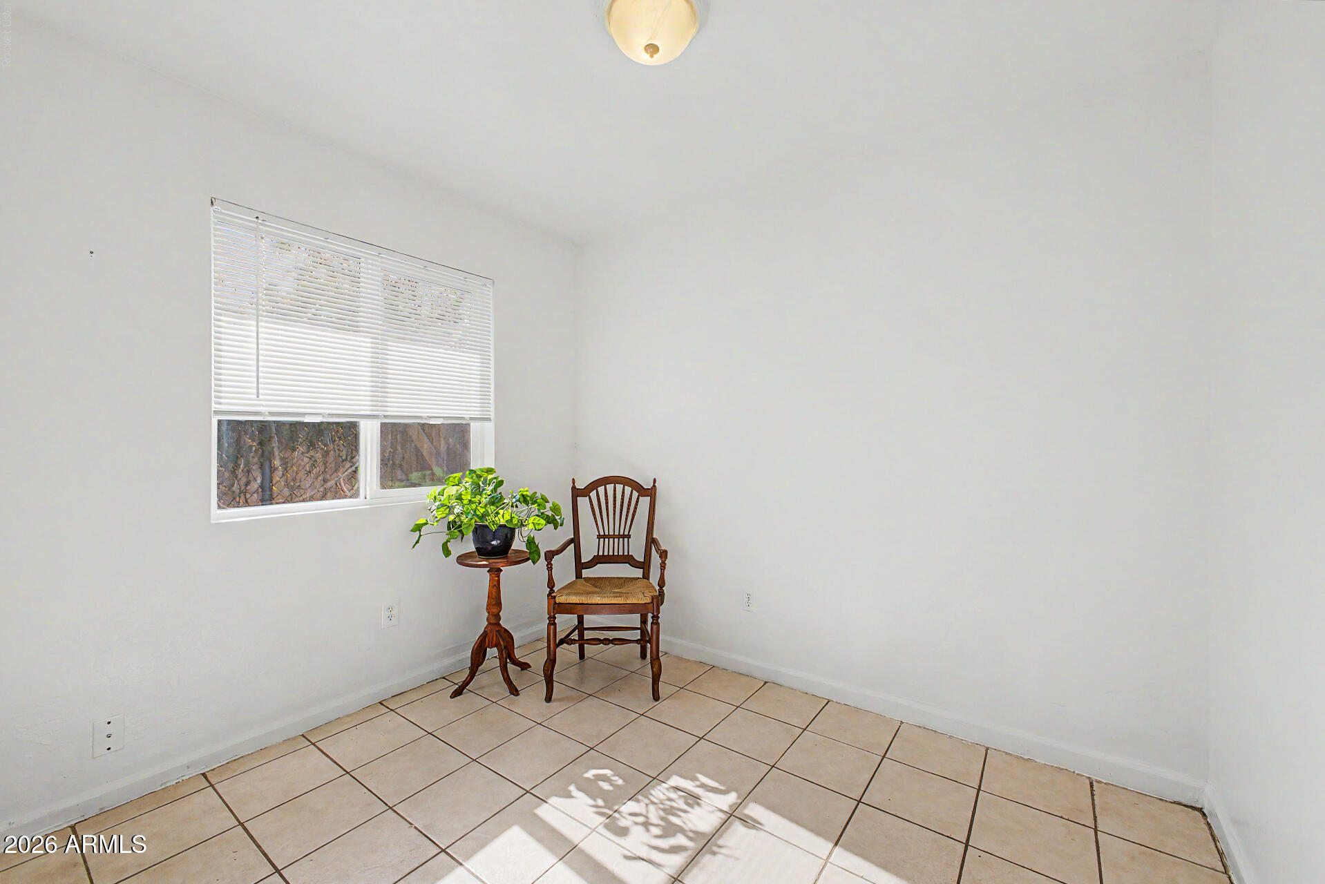 URBAN NON-SUBDIV - Residential Lease