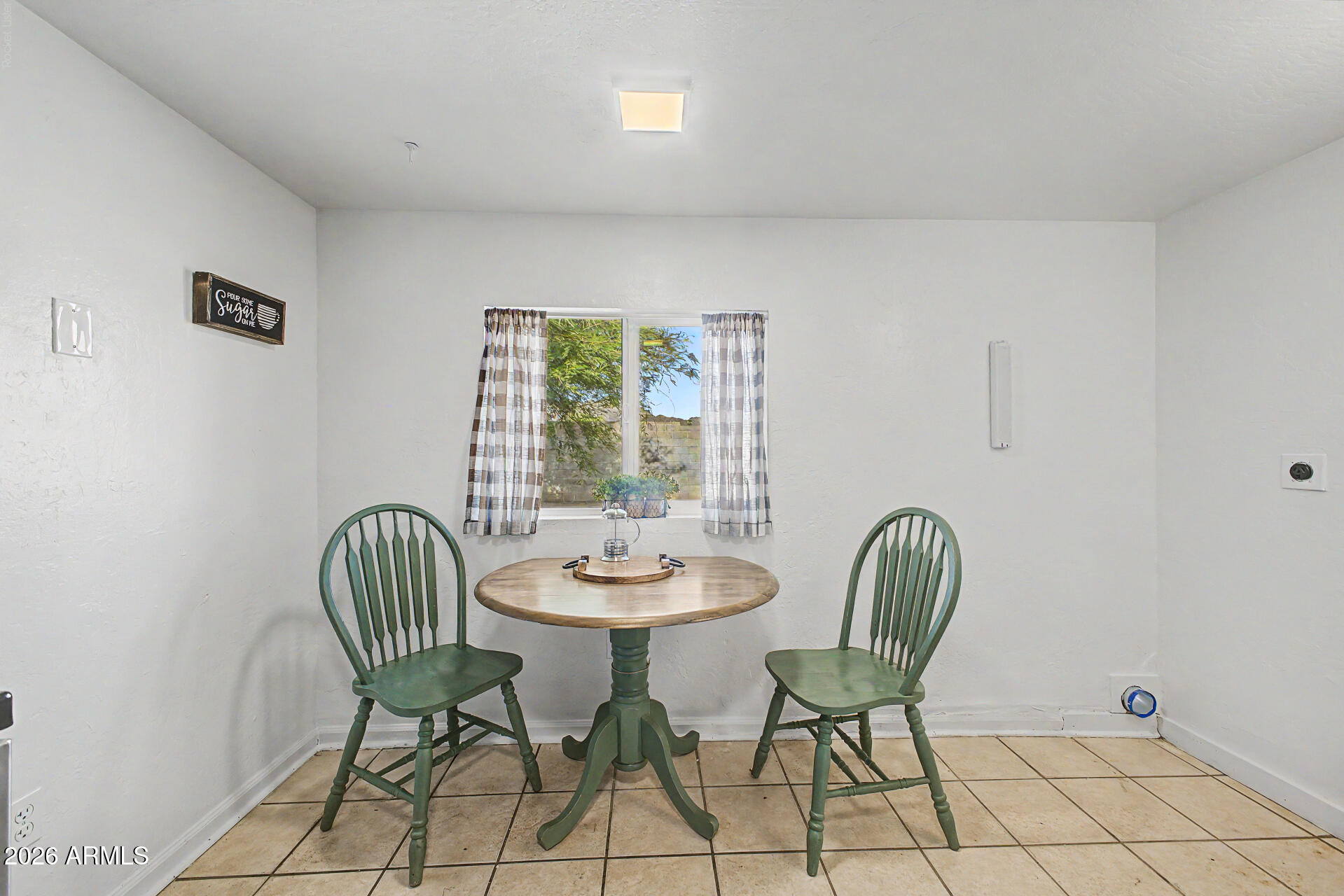 URBAN NON-SUBDIV - Residential Lease