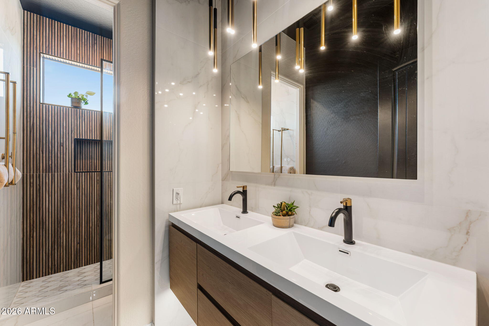 LA SALLE HEIGHTS - Residential
