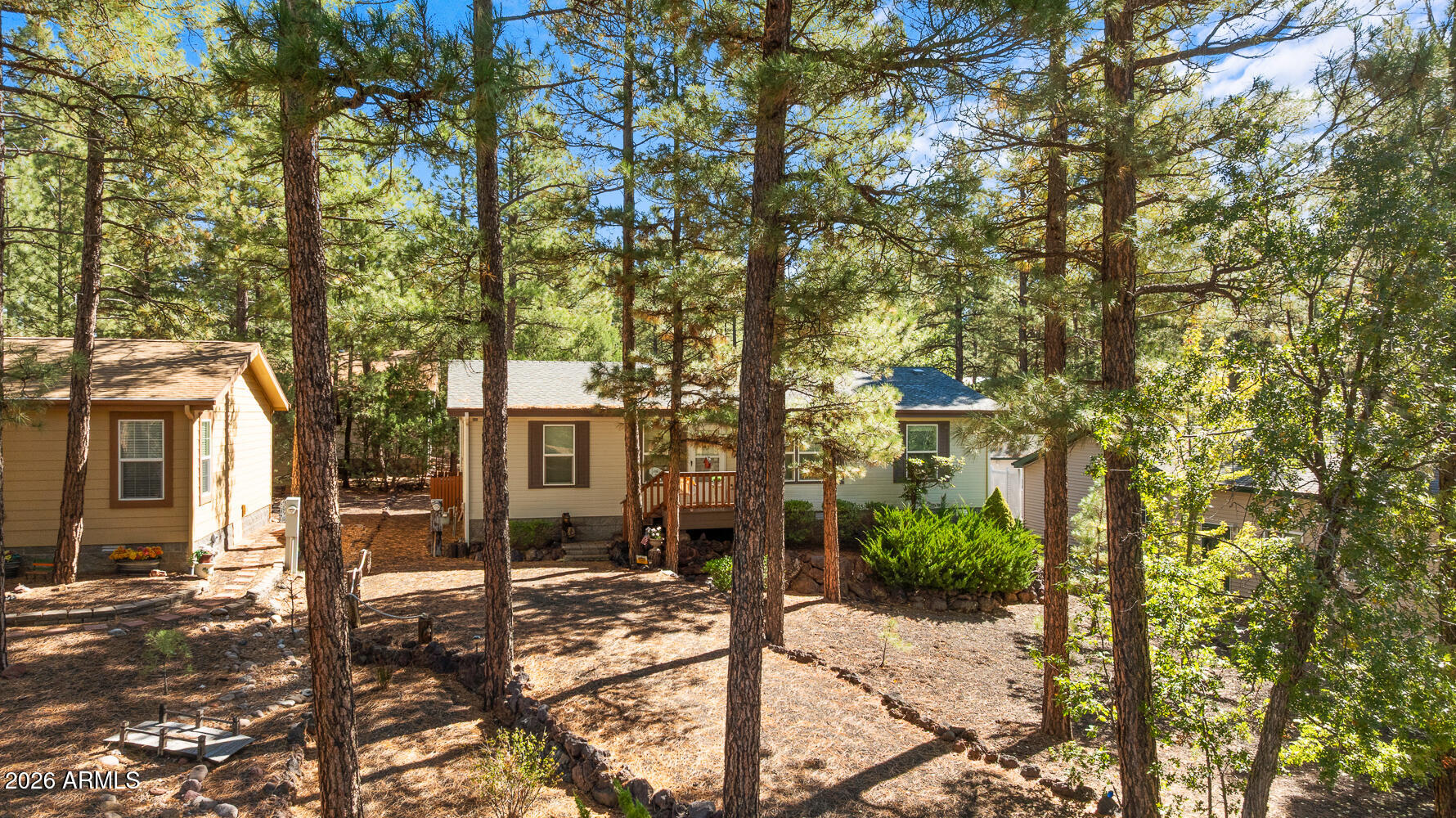 Hacienda Pines - Residential