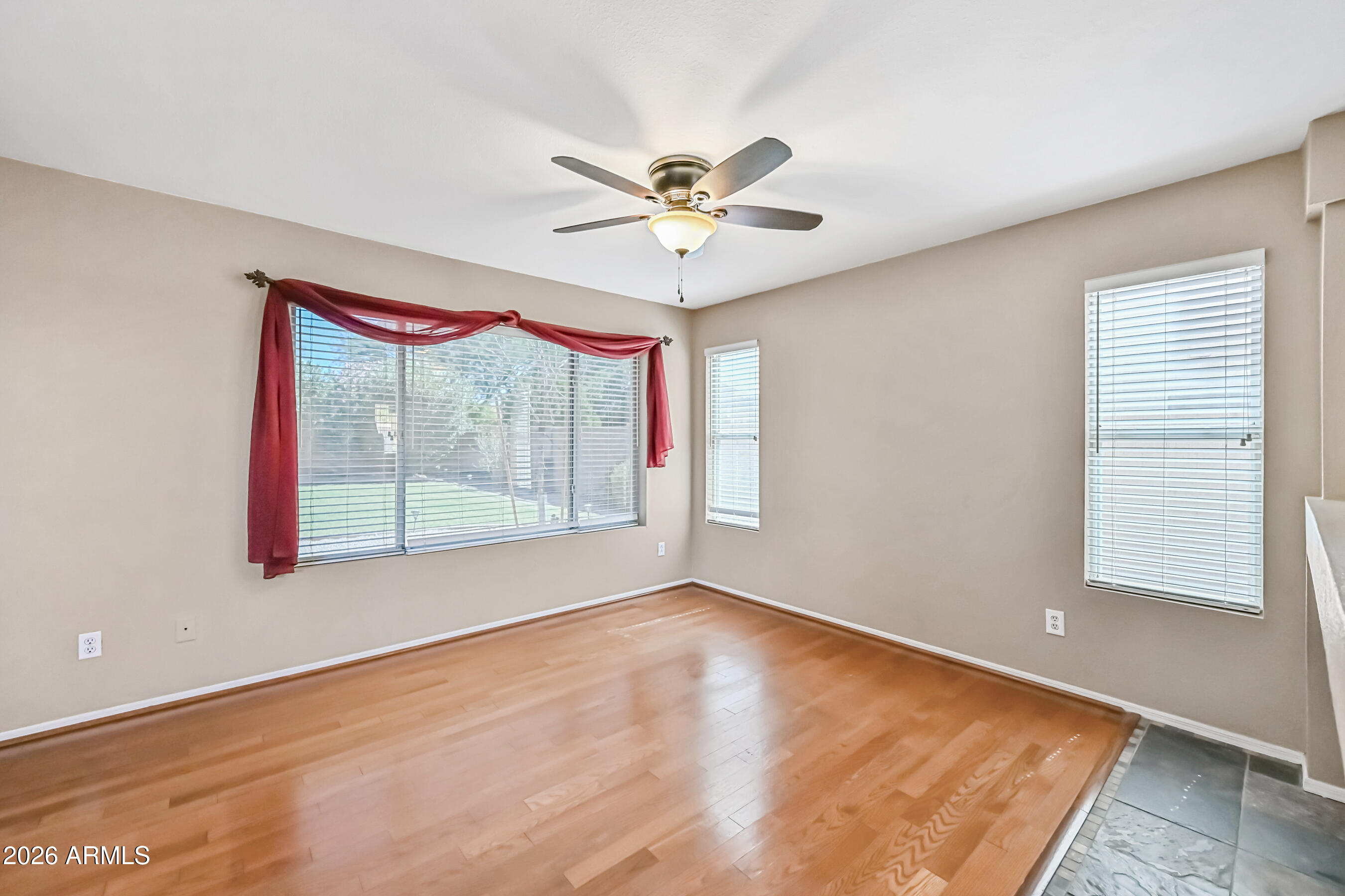ROSE GARDEN LANE - Residential