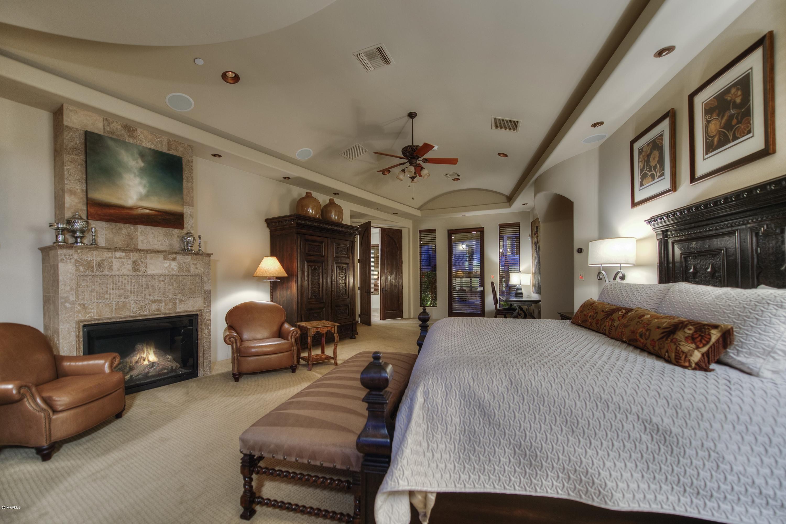 Las Sendas - Residential