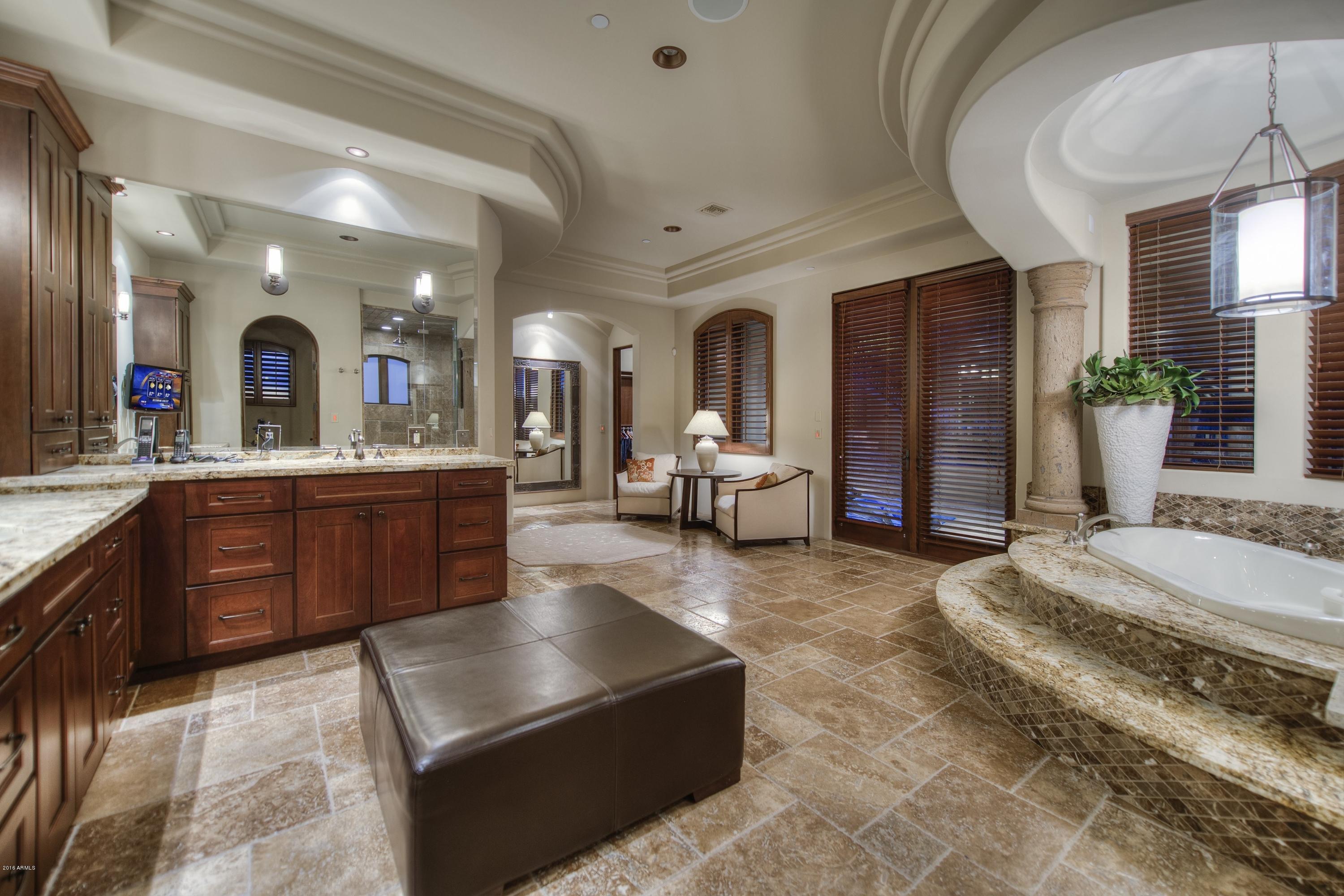 Las Sendas - Residential