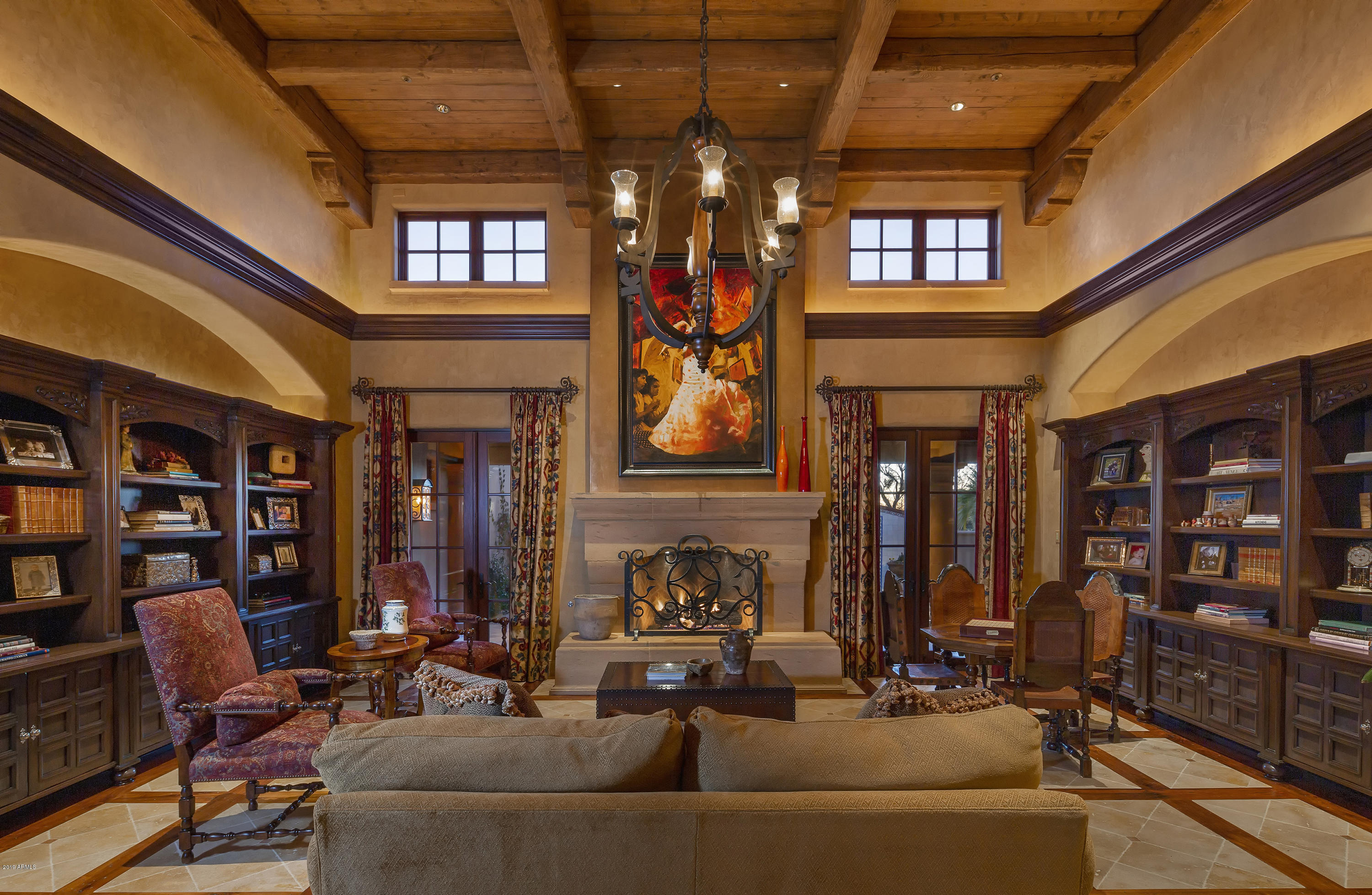 WHISPER ROCK - Residential
