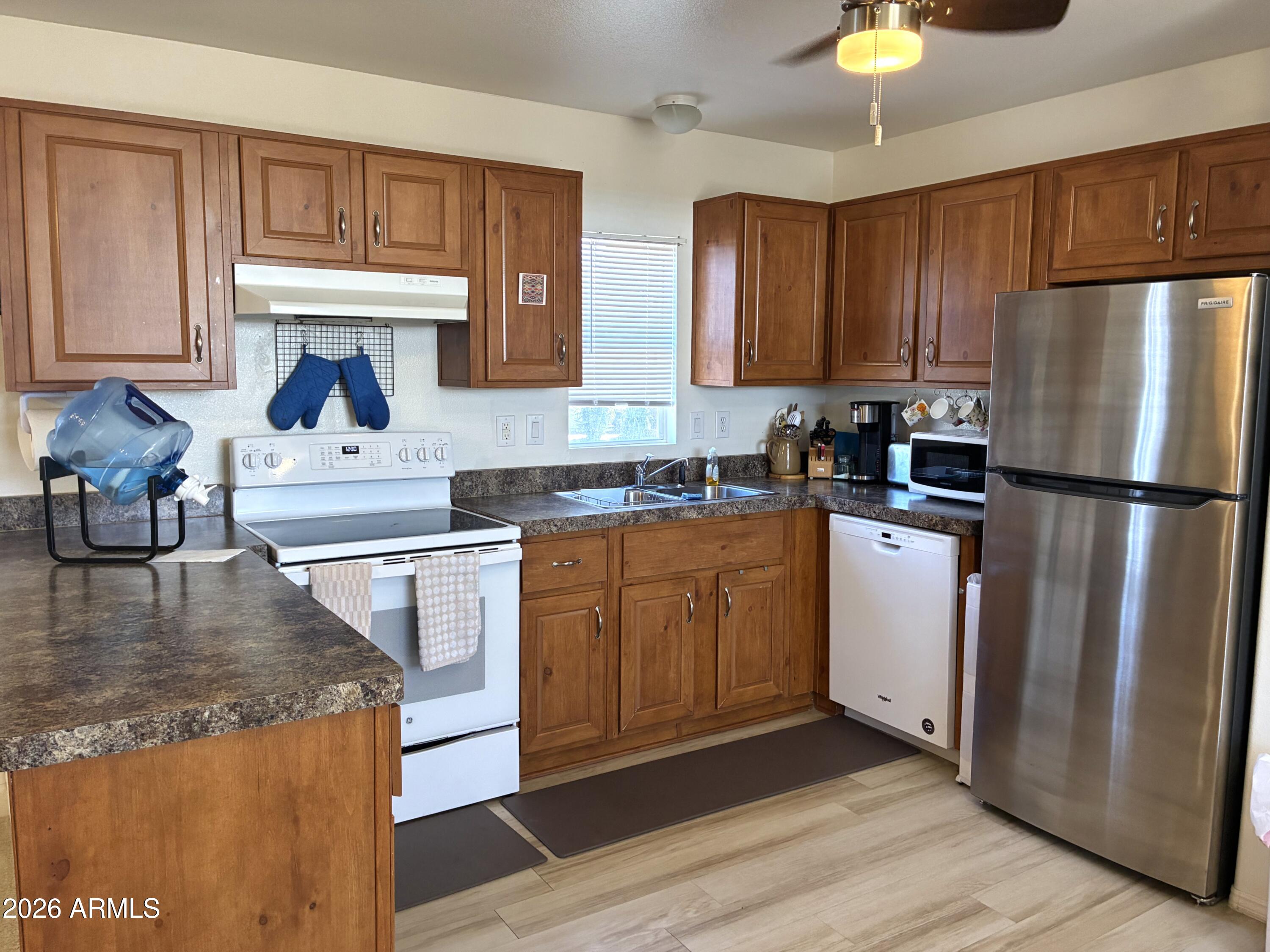Casa Del Sol Resort East - Residential