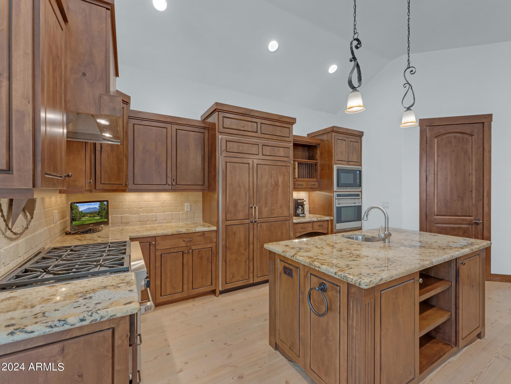 Pine Canyon - Residential