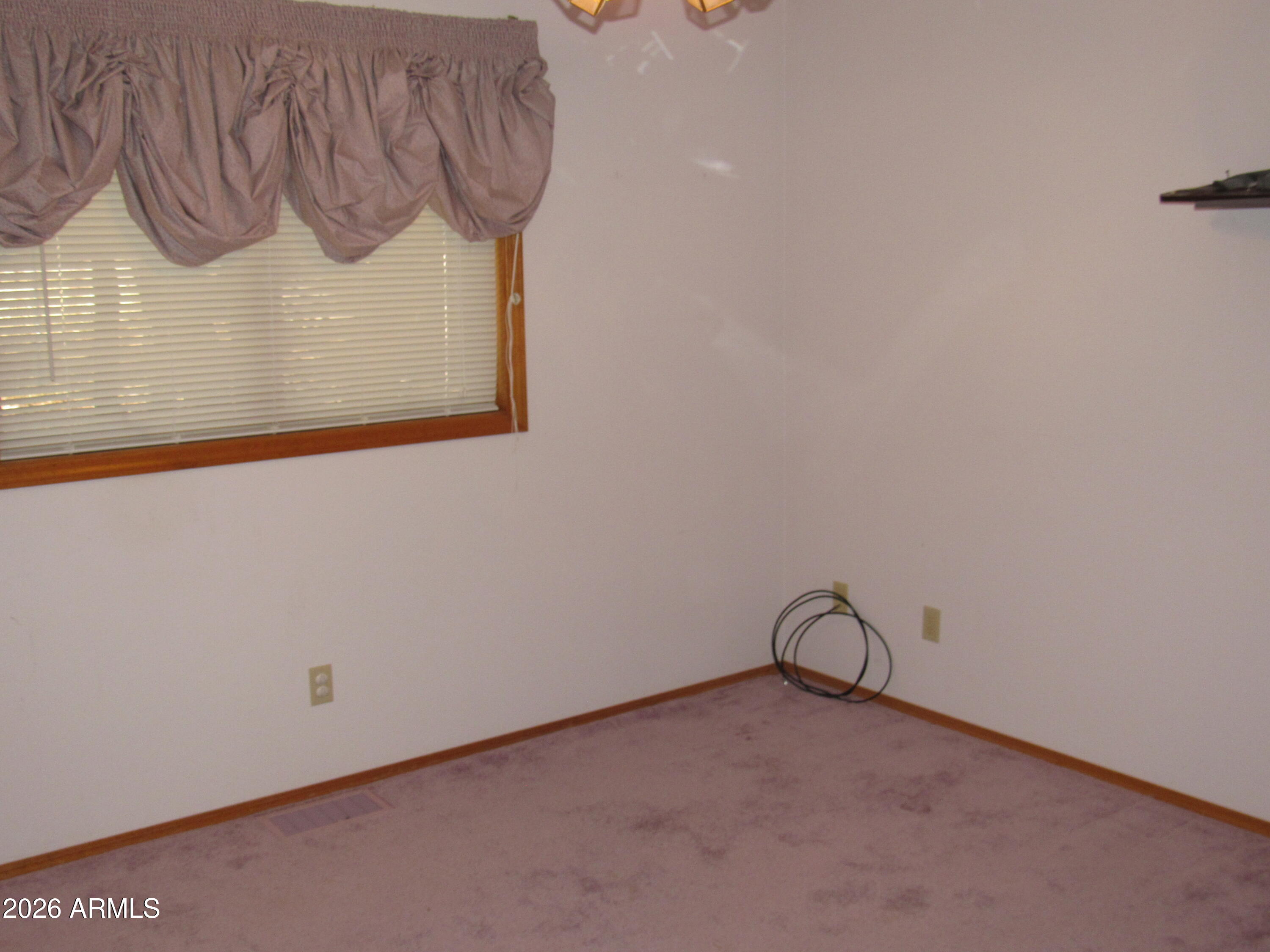 STRAWBERRY VIEW 2 - Residential