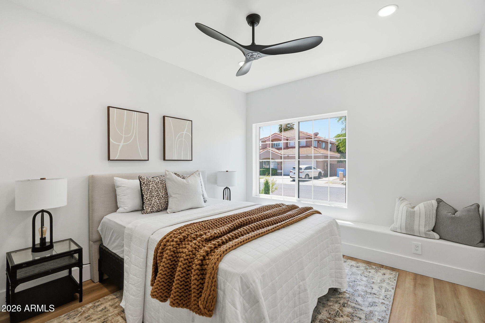 PARADISE PARK VISTA LOT 1-3 - Residential