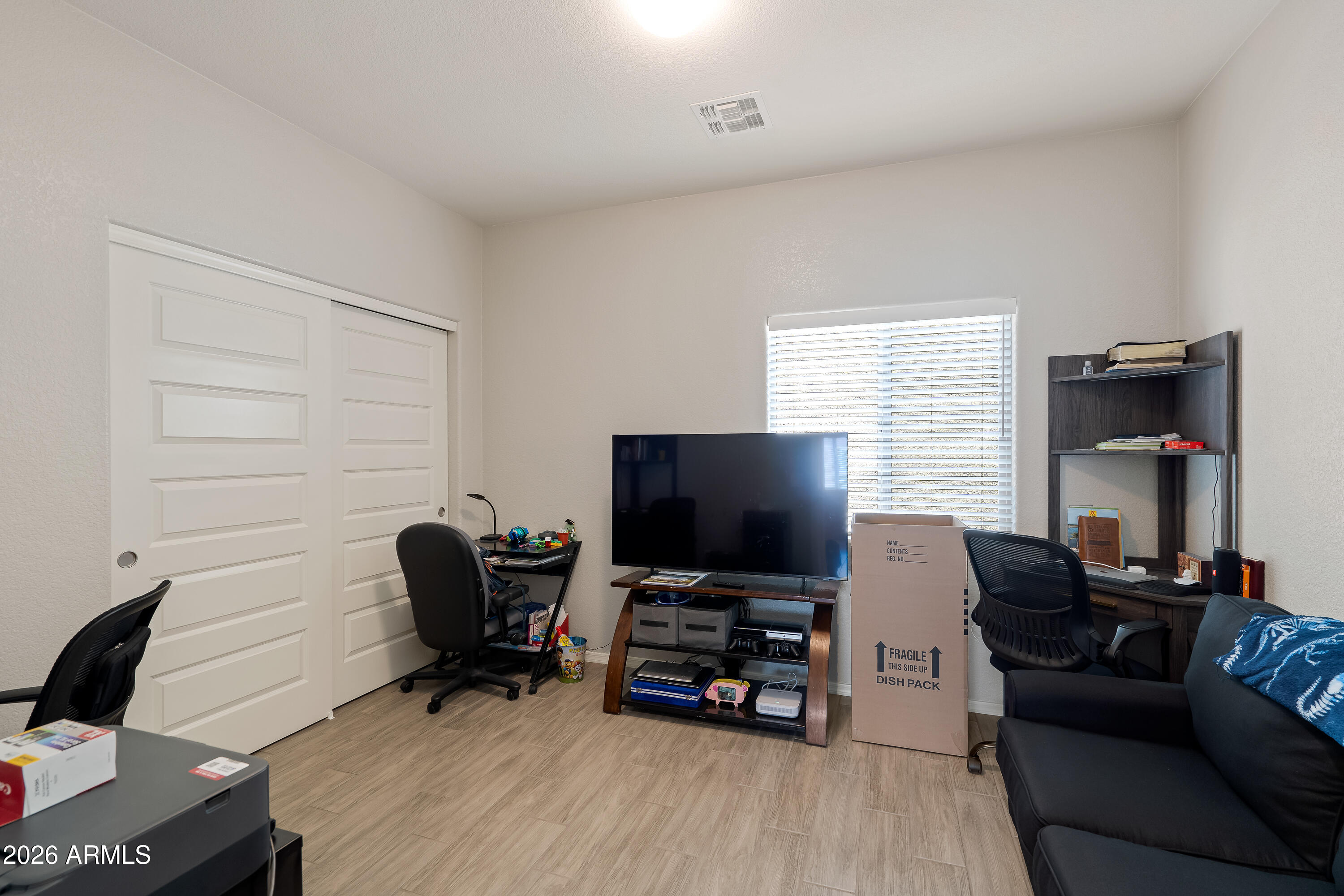 HOLIDAY AT PUEBLO DEL SOL PHASE 5B - Residential Lease