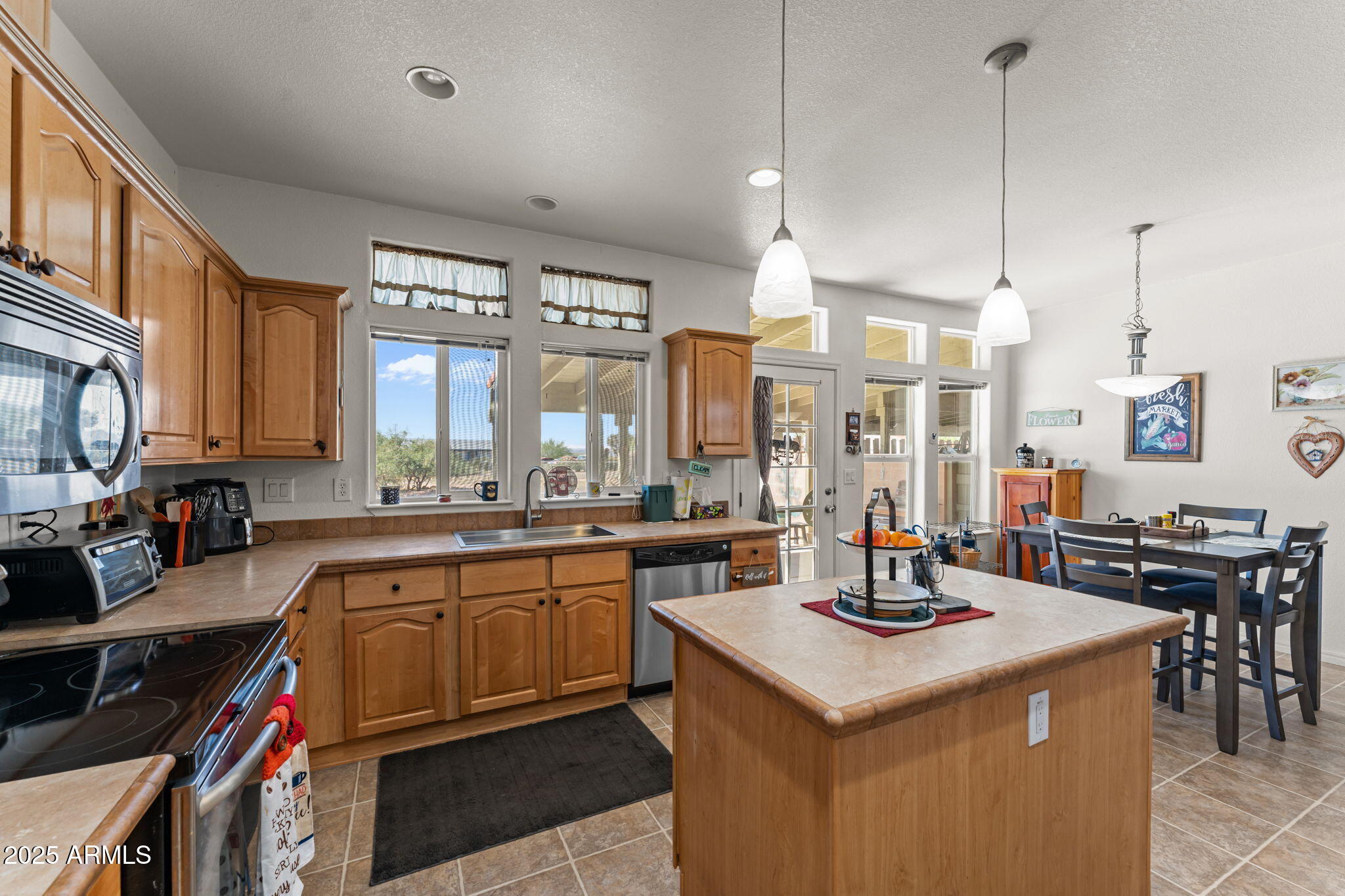 QUAIL VILLAGE UNIT 1, - Residential
