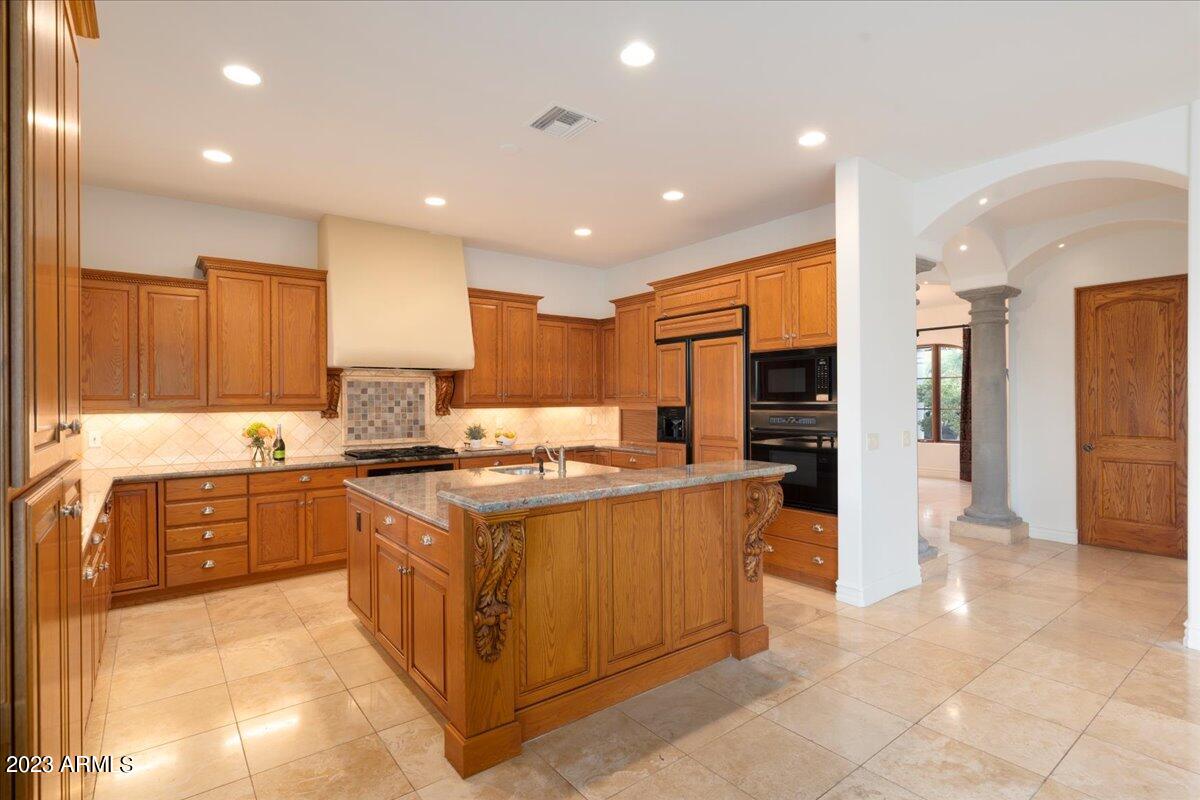 PARADISE VIEW ESTATES - Residential