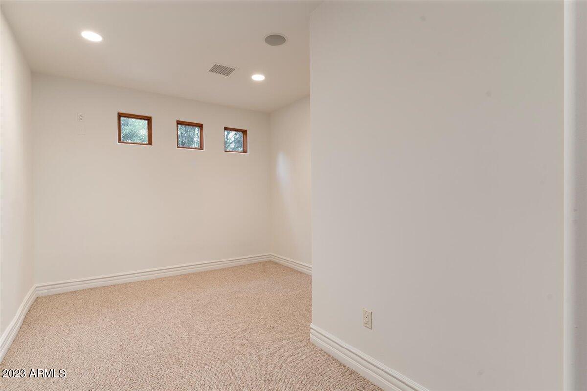 PARADISE VIEW ESTATES - Residential