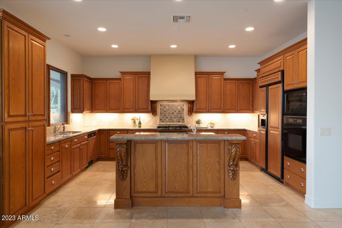 PARADISE VIEW ESTATES - Residential