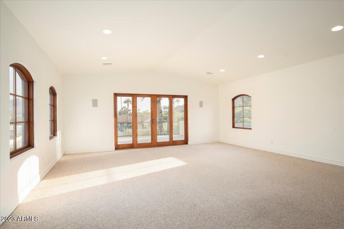 PARADISE VIEW ESTATES - Residential