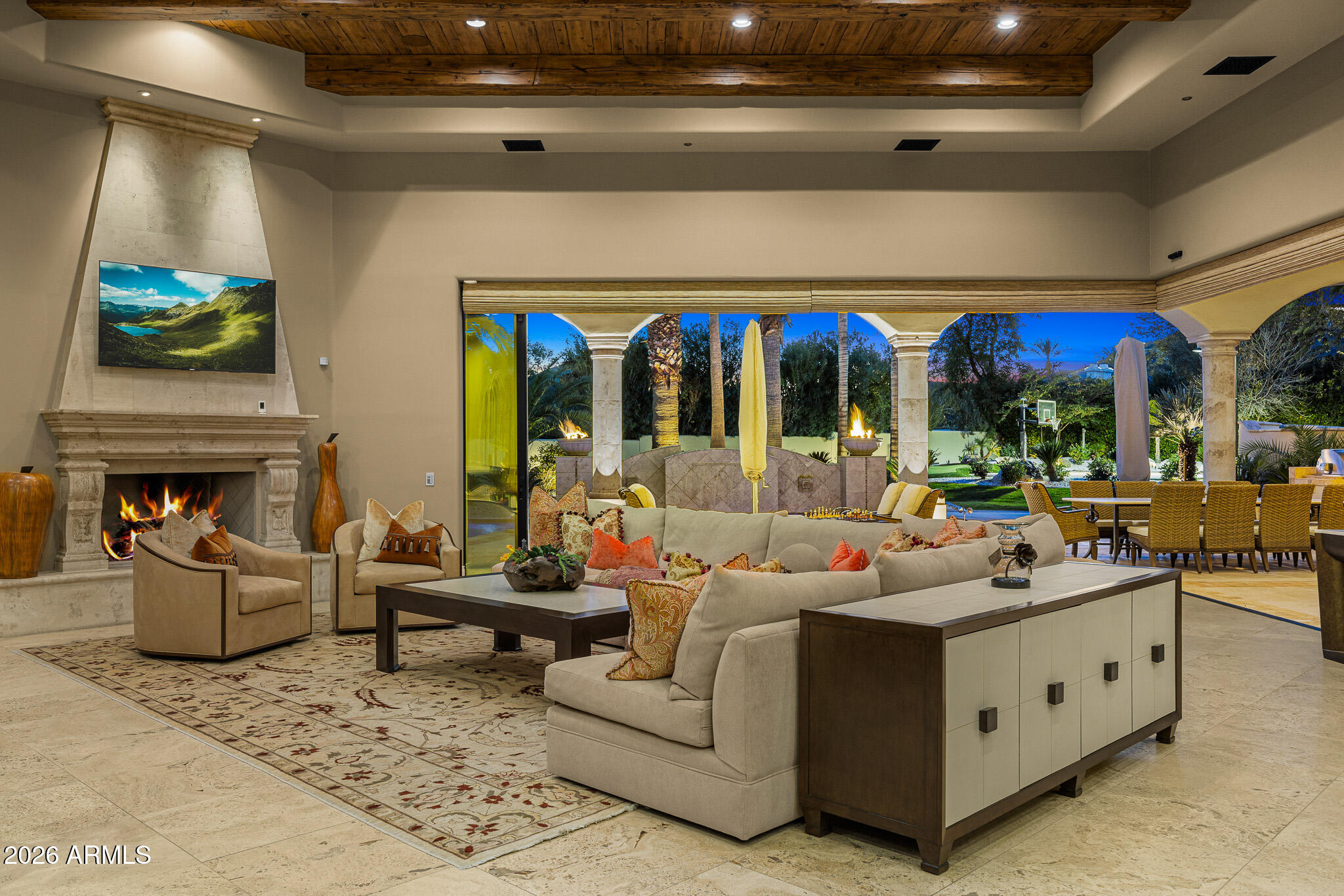 HUMMINGBIRD PLACE - Residential