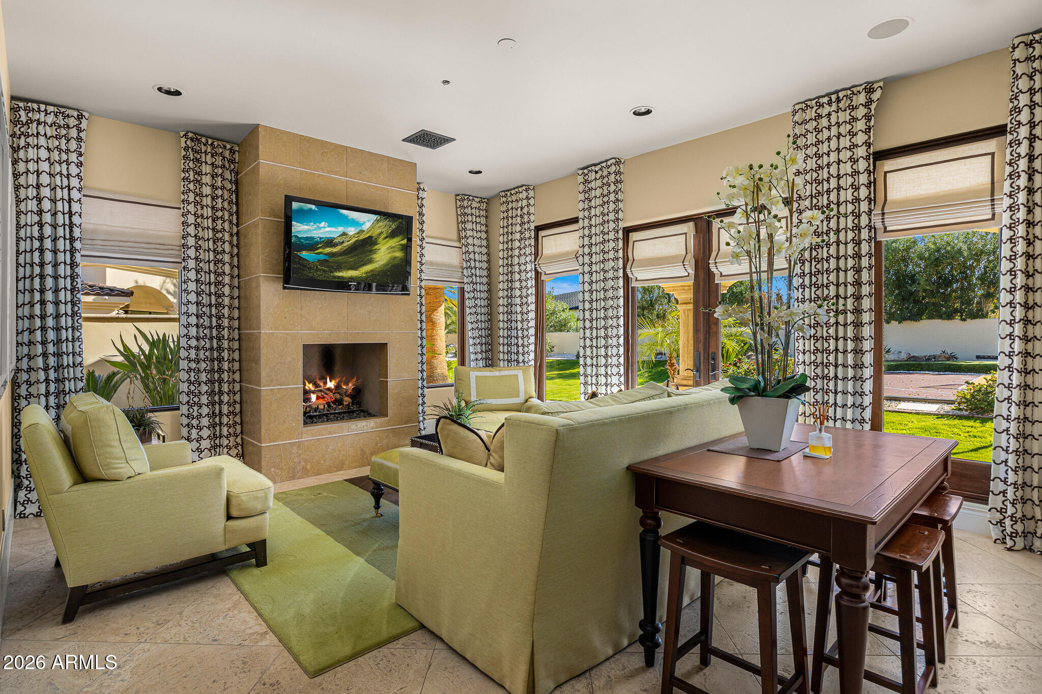 HUMMINGBIRD PLACE - Residential