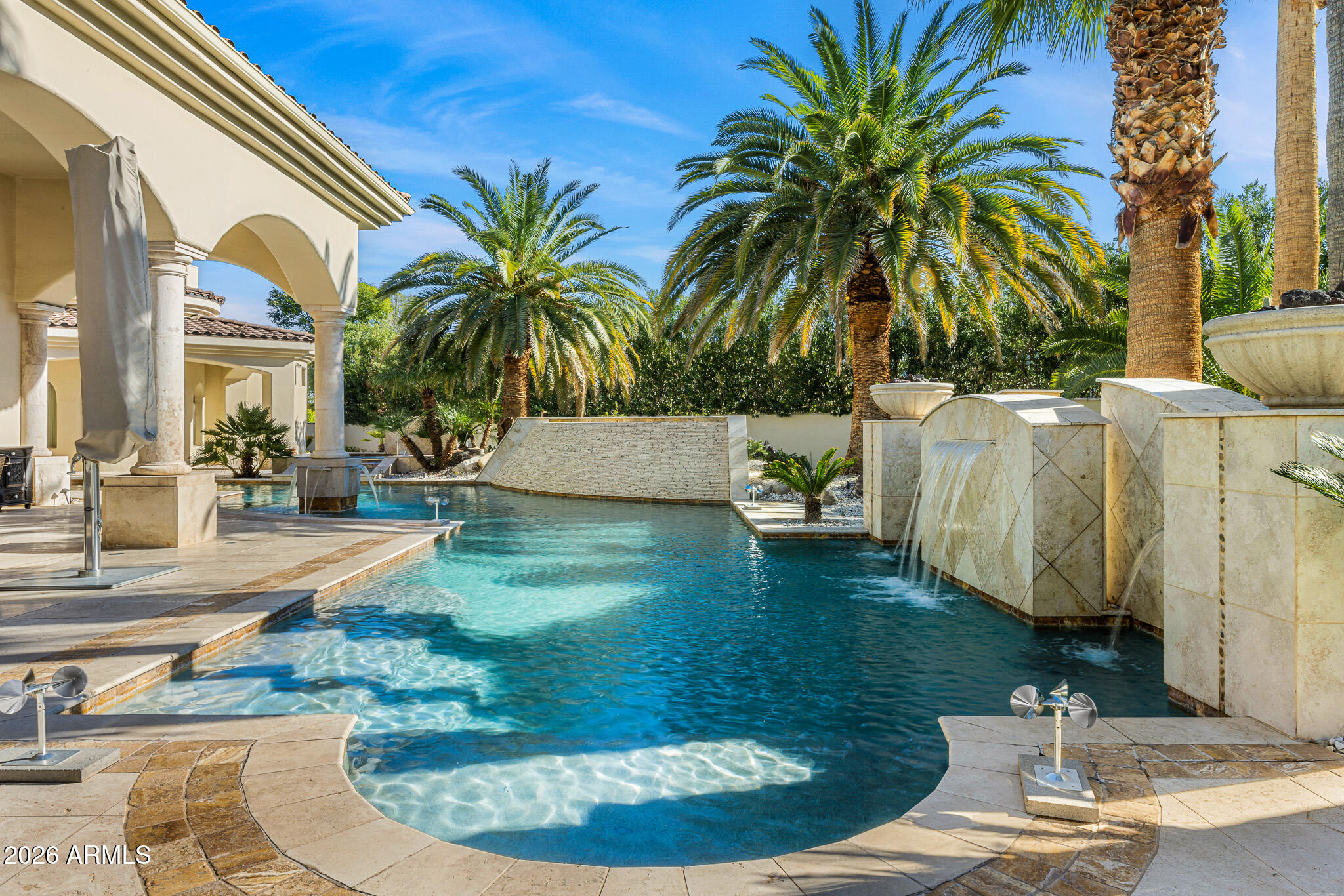 HUMMINGBIRD PLACE - Residential