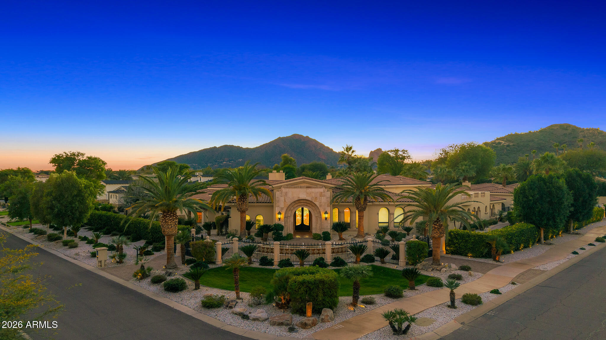 HUMMINGBIRD PLACE - Residential