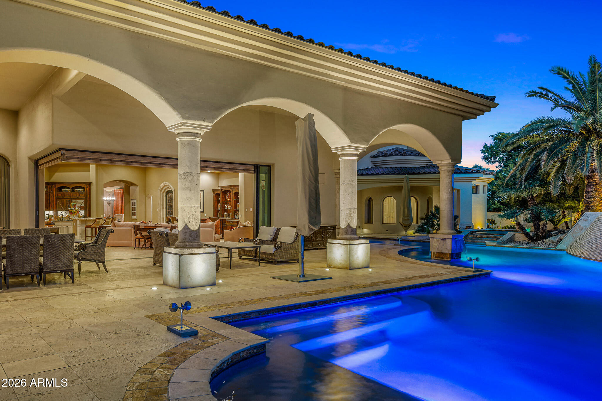 HUMMINGBIRD PLACE - Residential