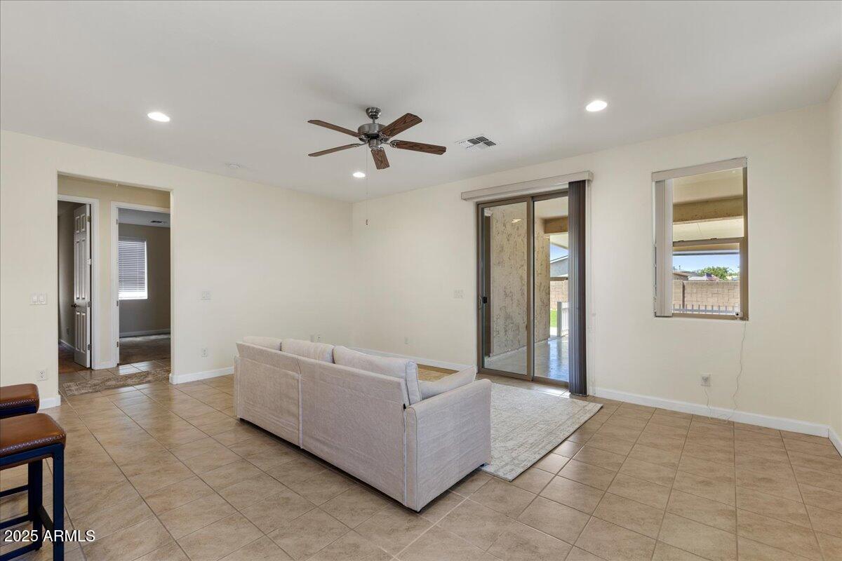 HIGHLANDS RANCH UNIT 2 - Residential