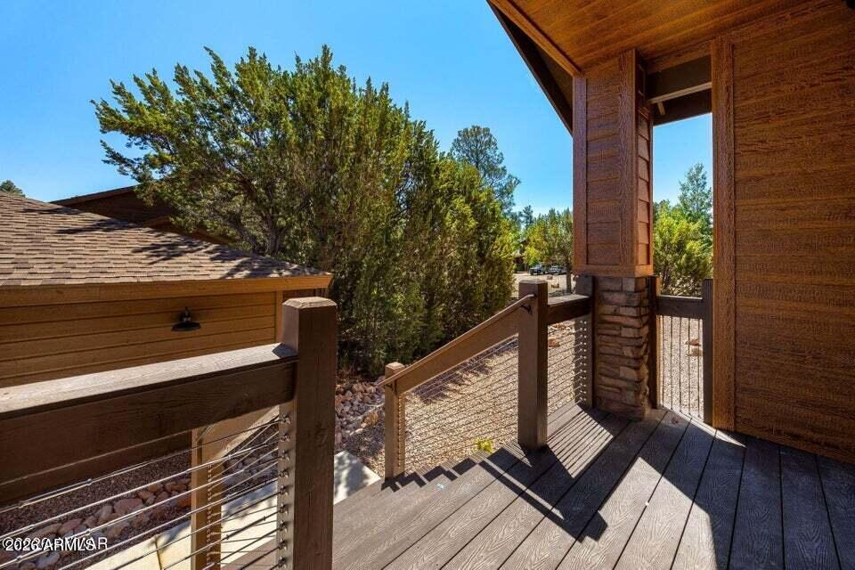 THE RETREAT VILLAS AT BISON CROSSING - Residential