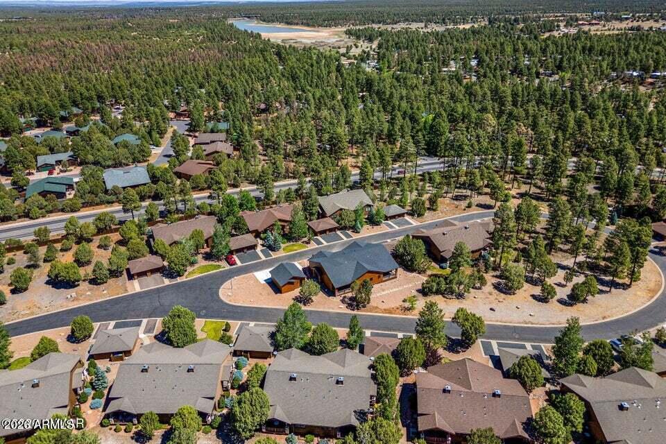 THE RETREAT VILLAS AT BISON CROSSING - Residential