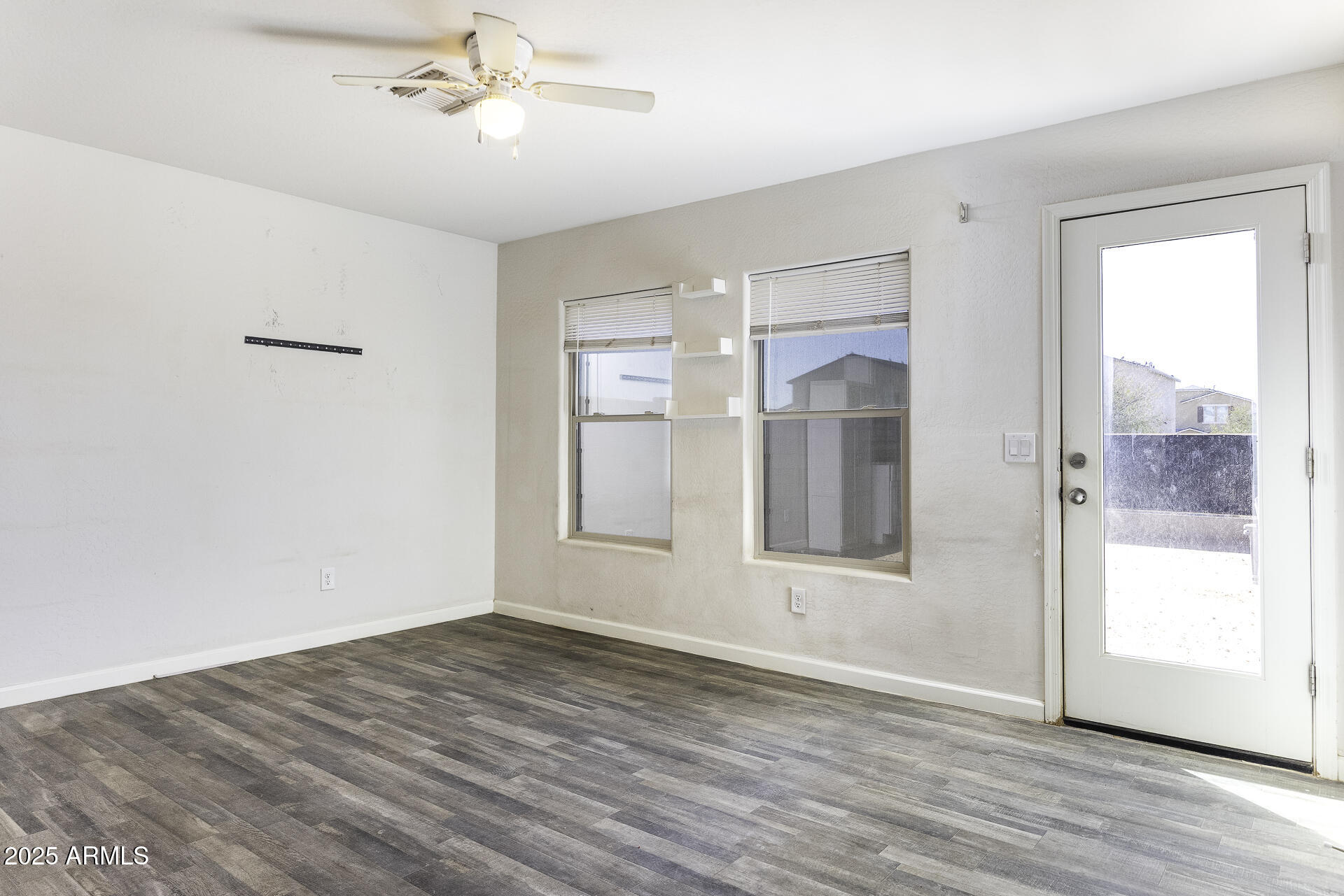 PICACHO CROSSING (LOTS 1-6 & 57-322) - Residential