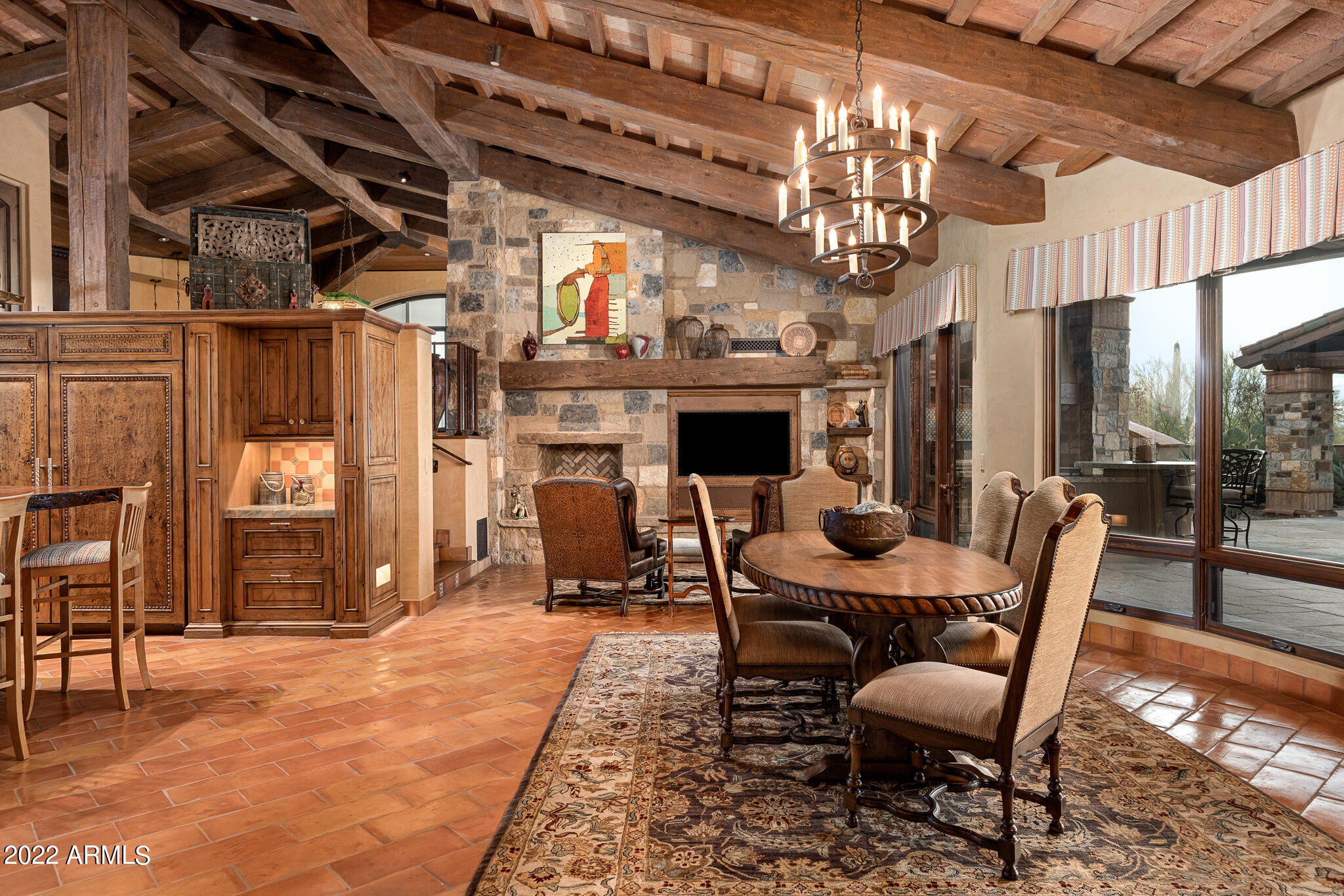WHISPER ROCK UNIT 3 - Residential