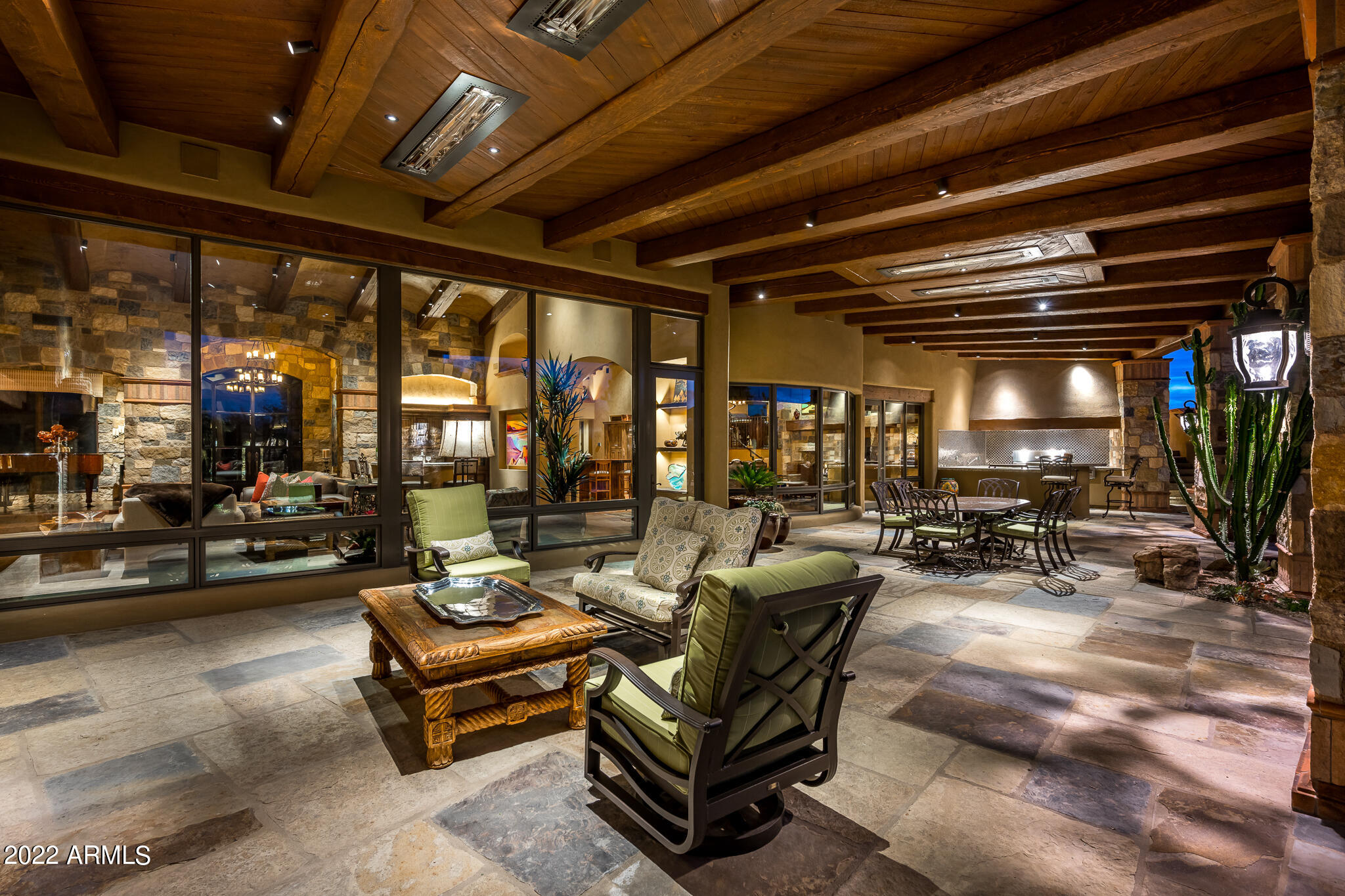 WHISPER ROCK UNIT 3 - Residential