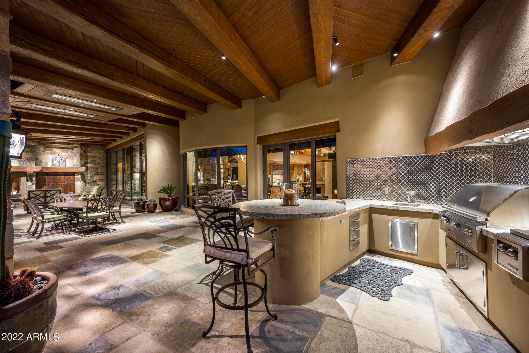 WHISPER ROCK UNIT 3 - Residential