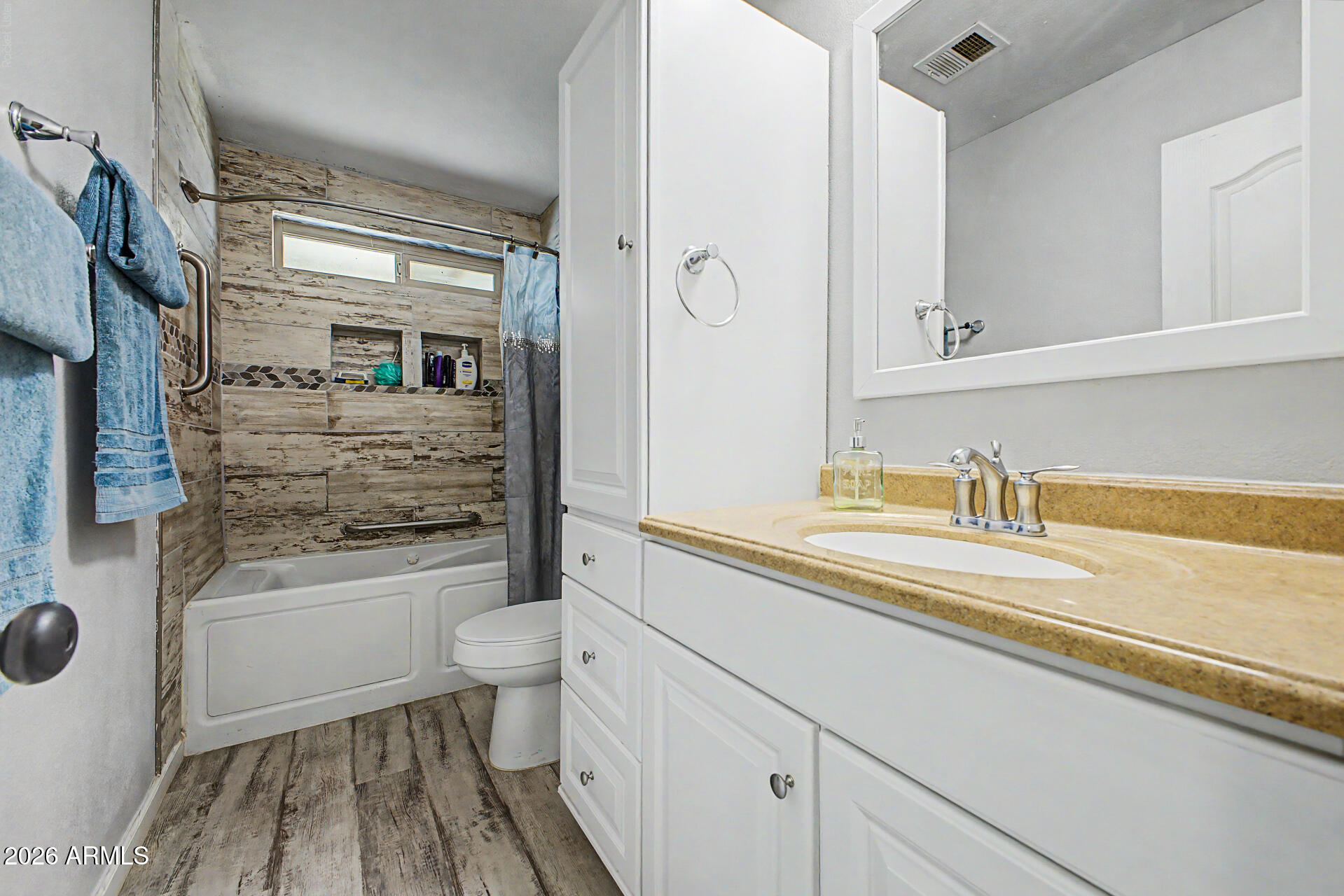 PHOENIX VALLEY WEST 1 - Residential