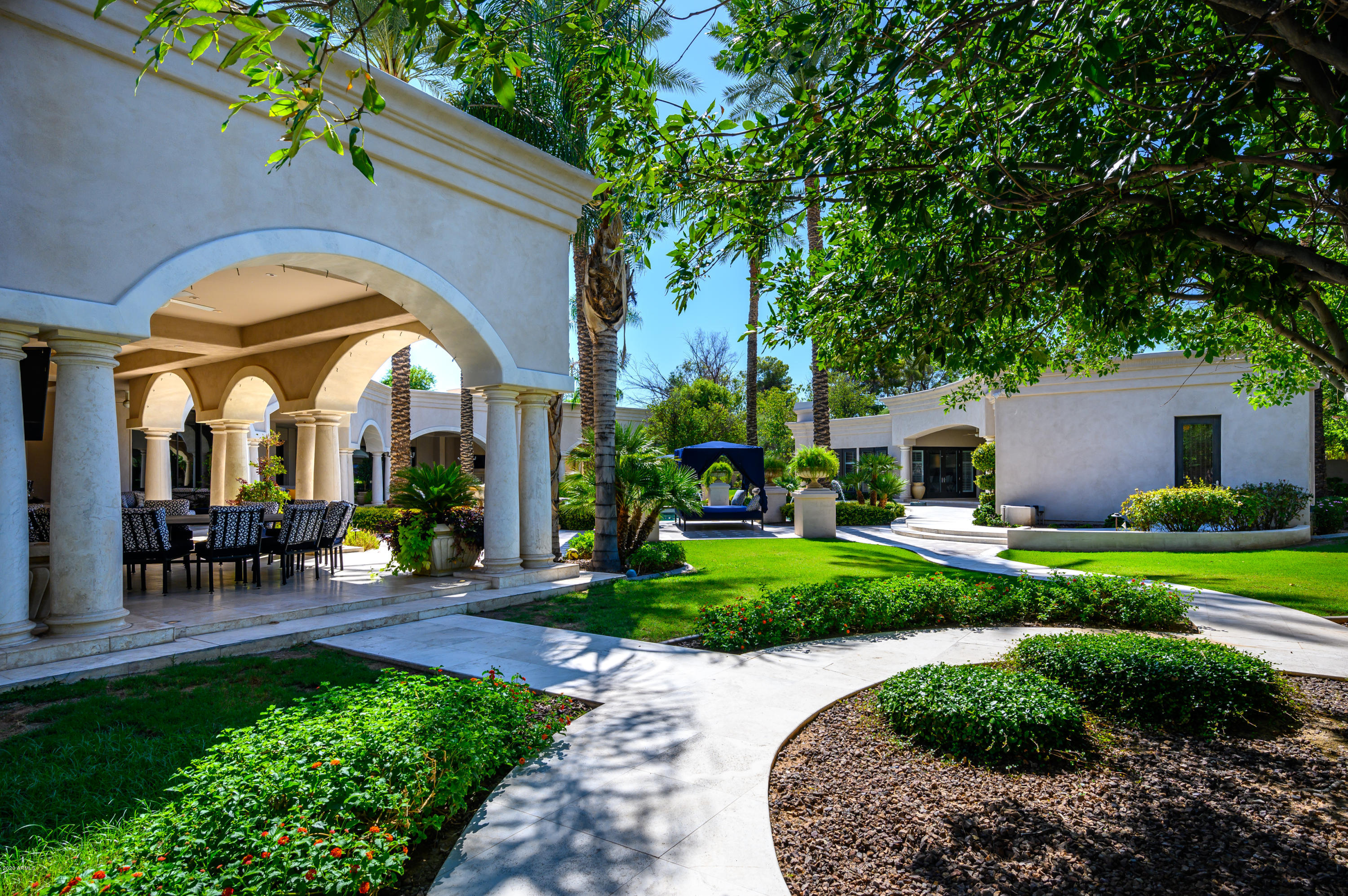 VILLARESI - Residential