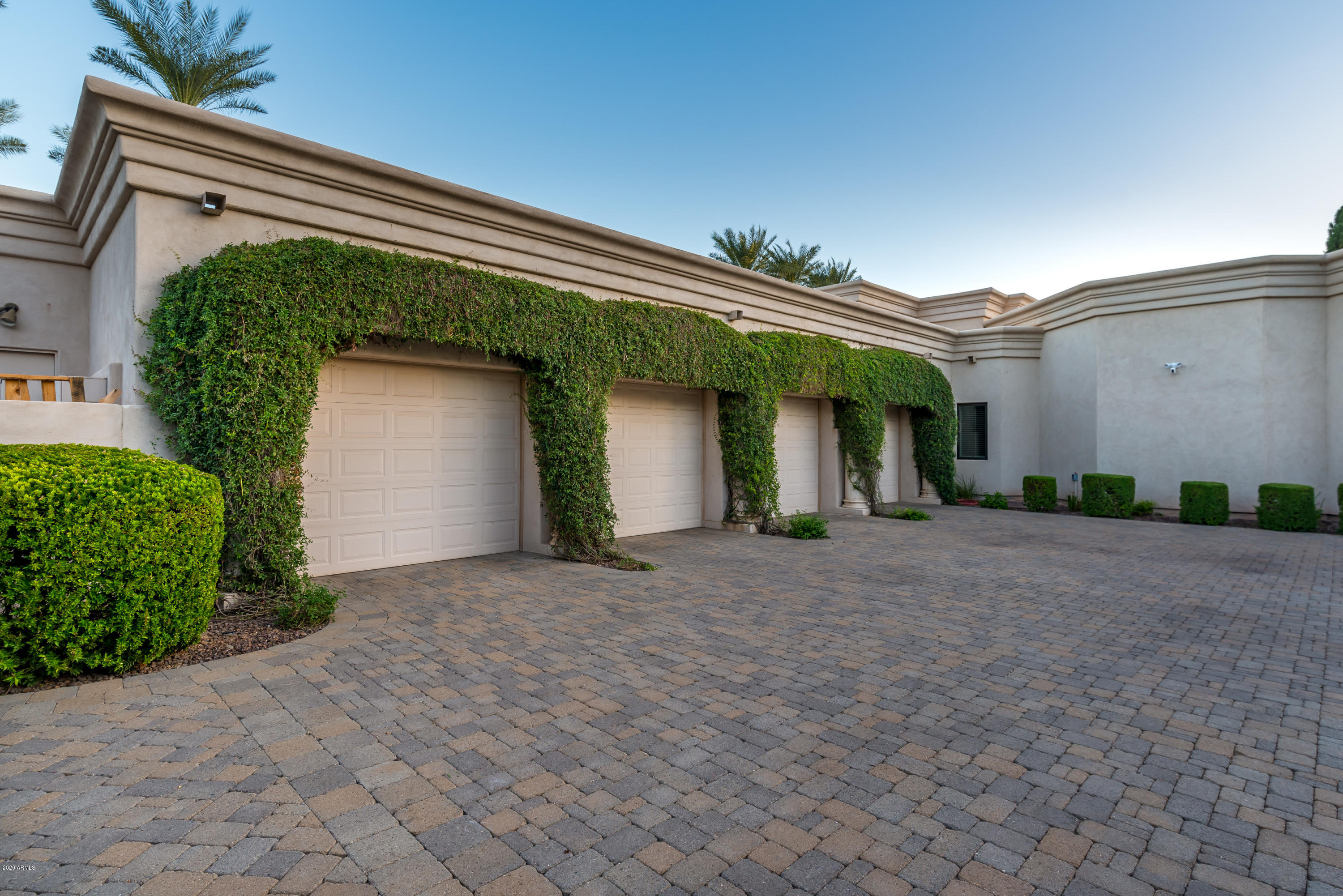 VILLARESI - Residential
