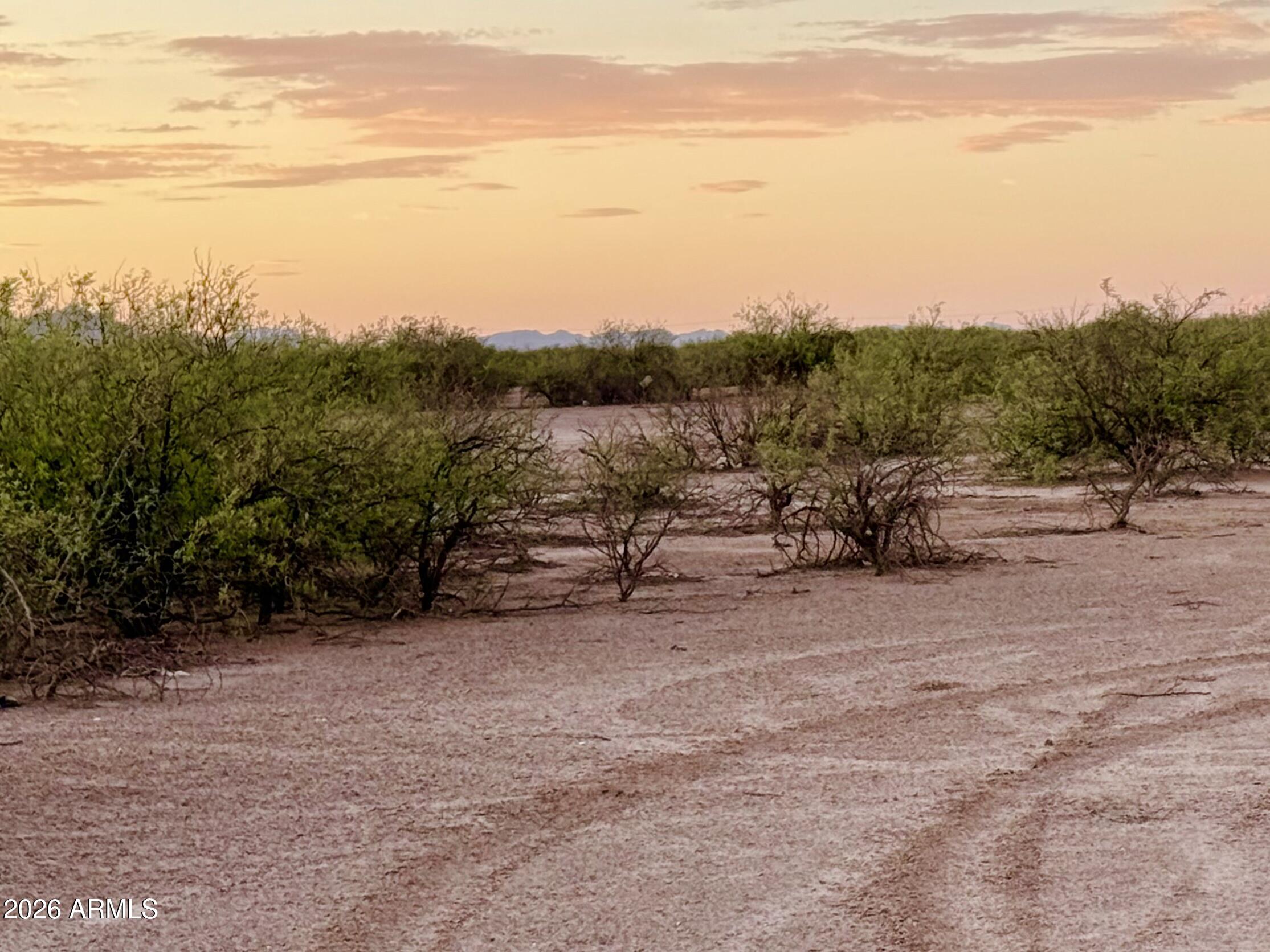 TOLTEC/ARIZONA VALLEY UNIT FIFTEEN - Land