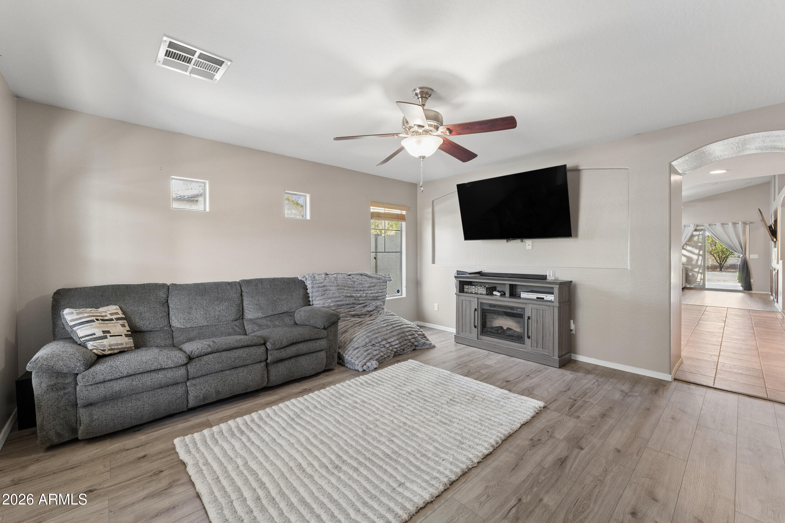 CHANDLER GINNING - Residential