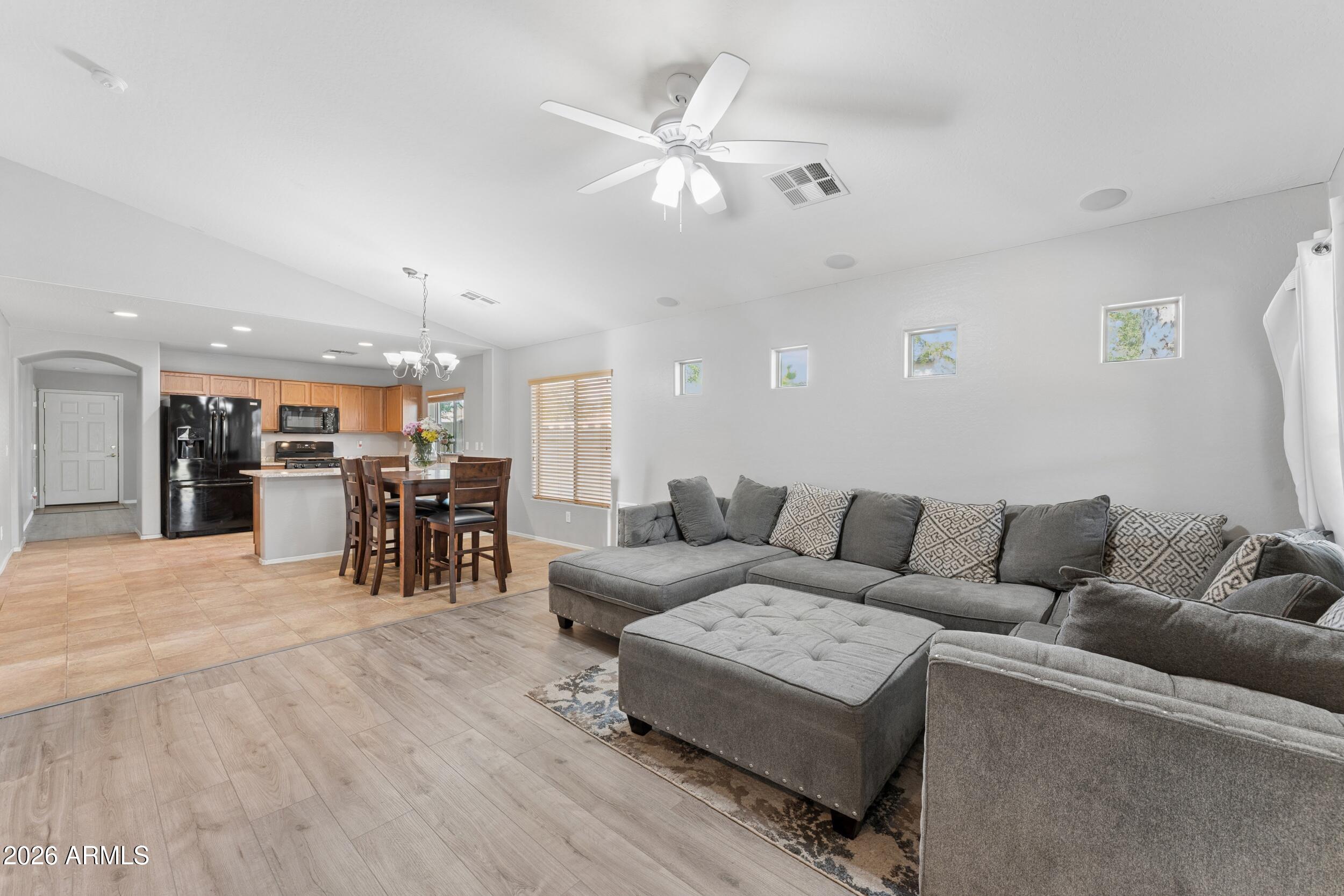 CHANDLER GINNING - Residential
