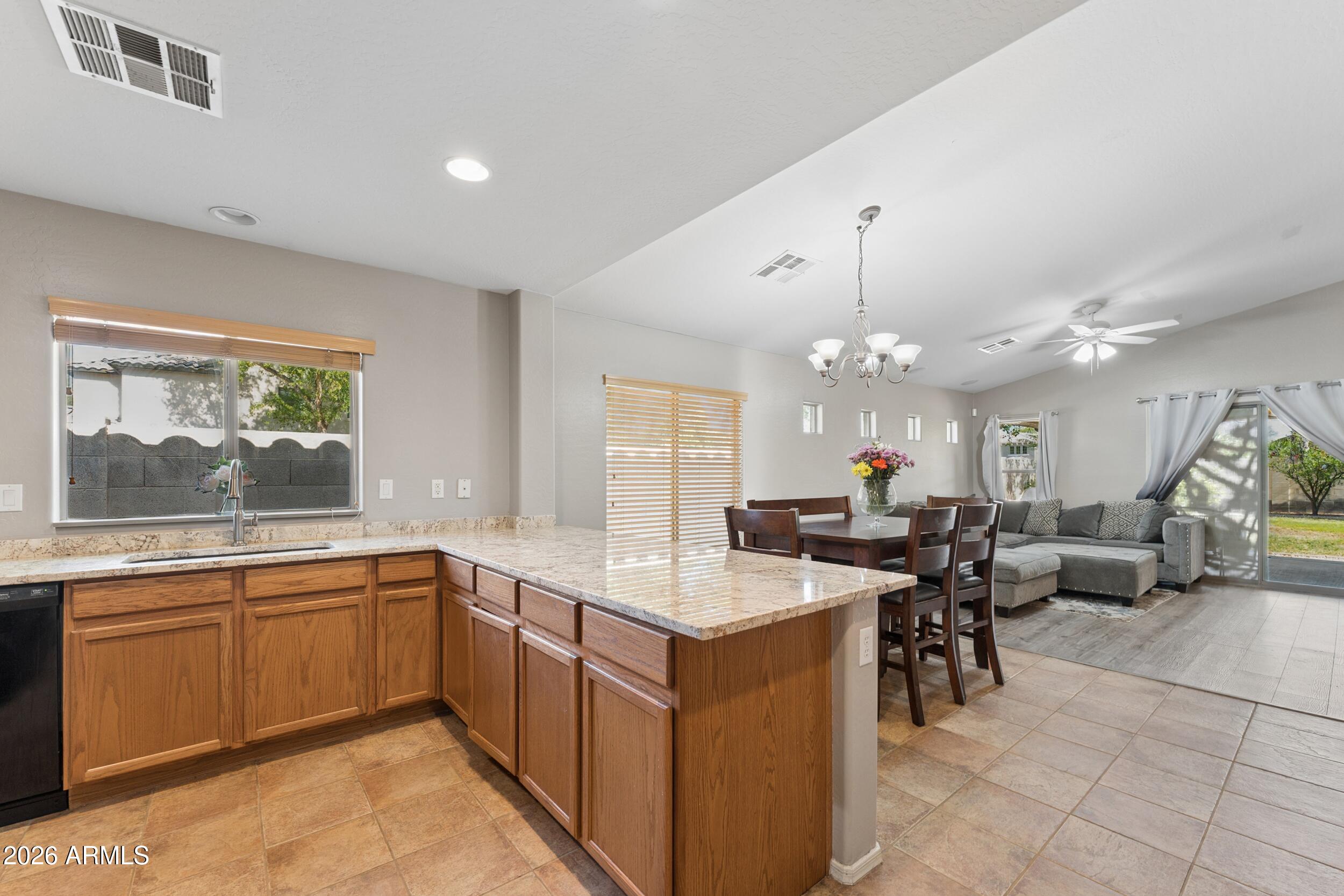 CHANDLER GINNING - Residential