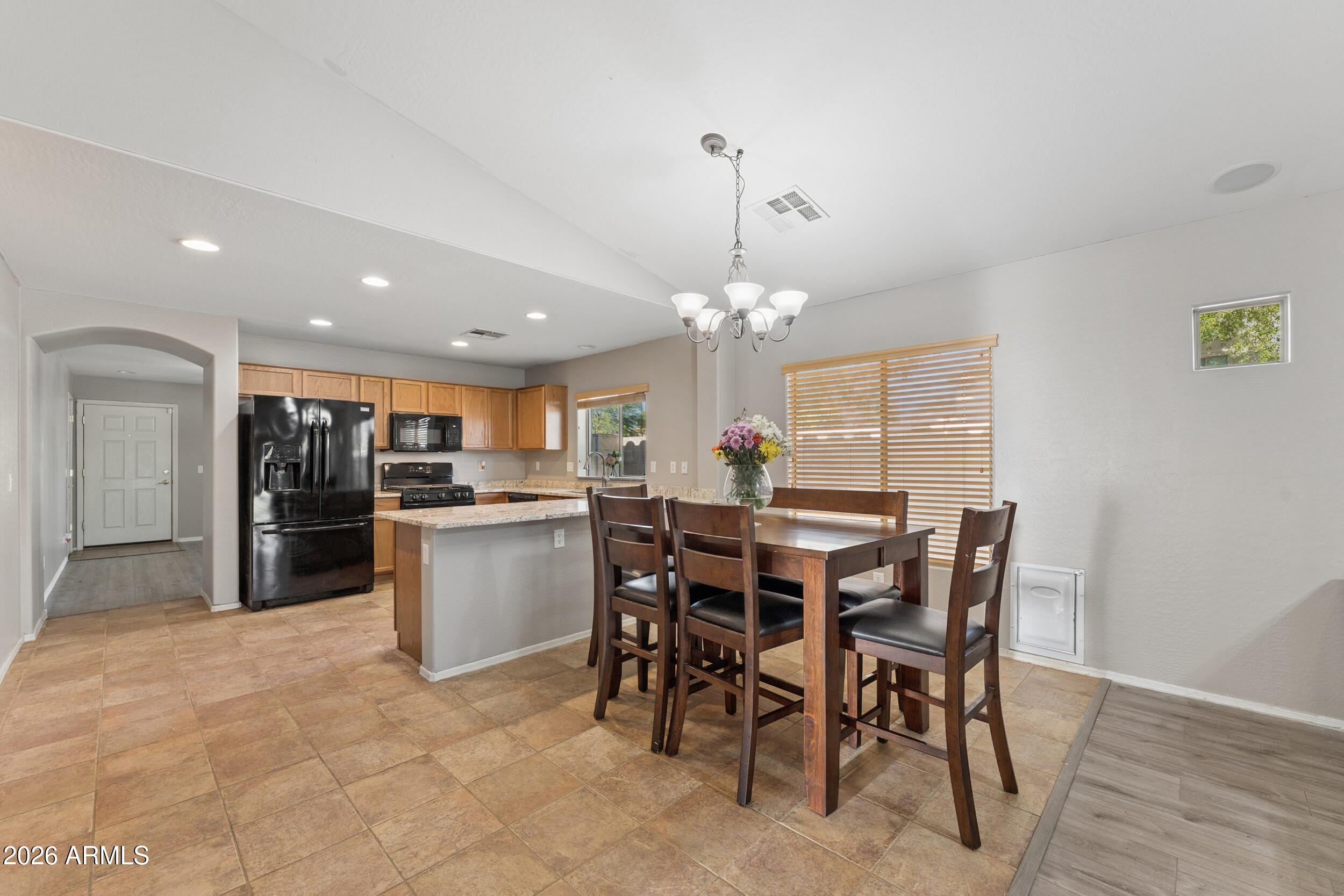 CHANDLER GINNING - Residential